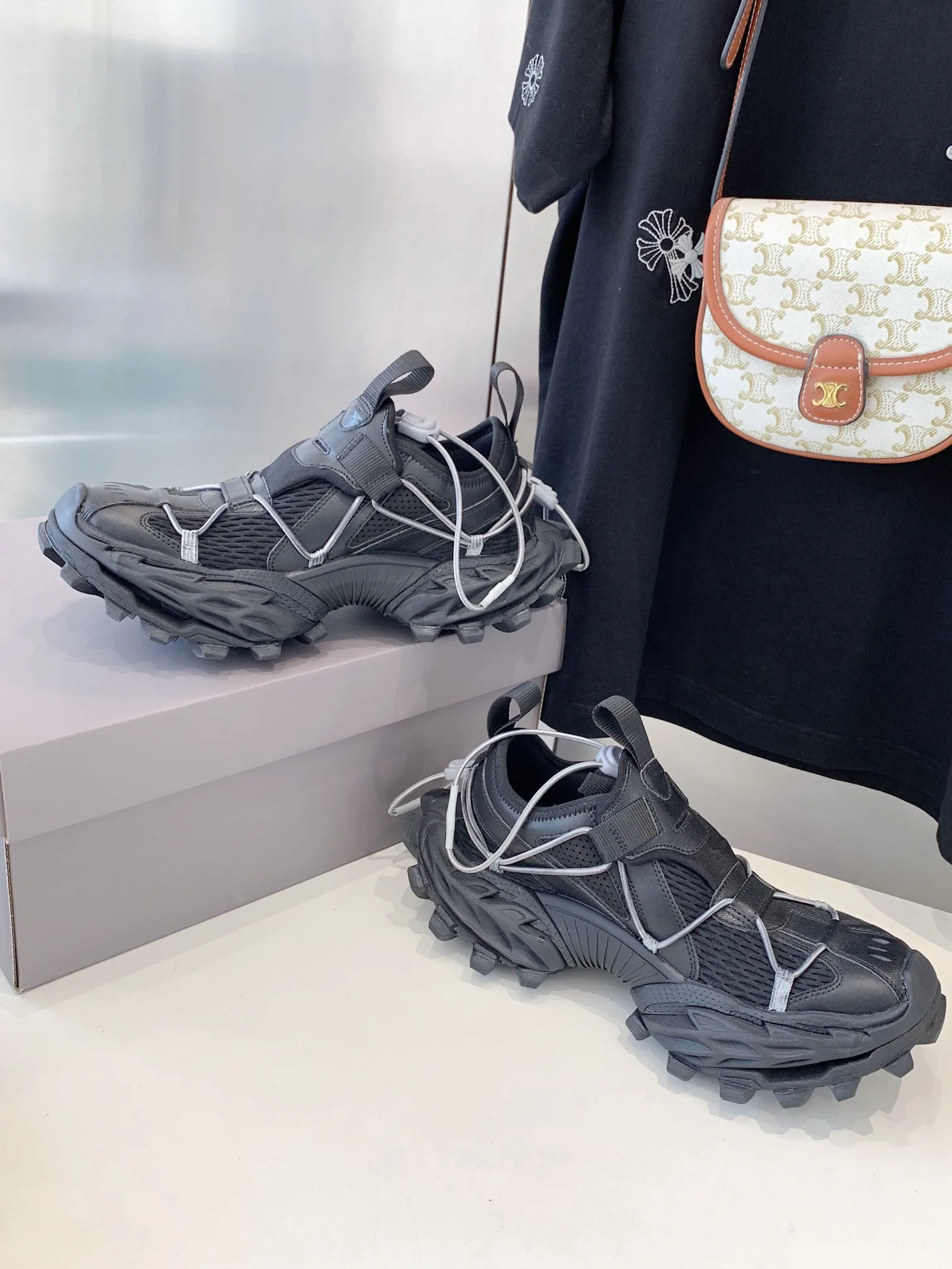 Кроссовки Женские Balenciaga 28235