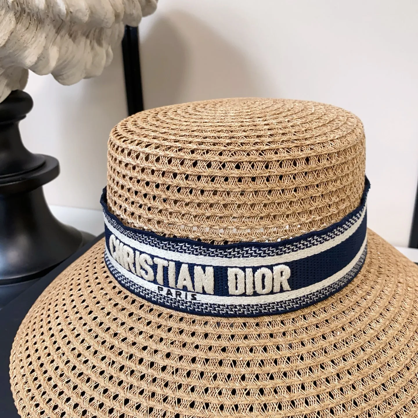 Головные Уборы Christian Dior 13569659