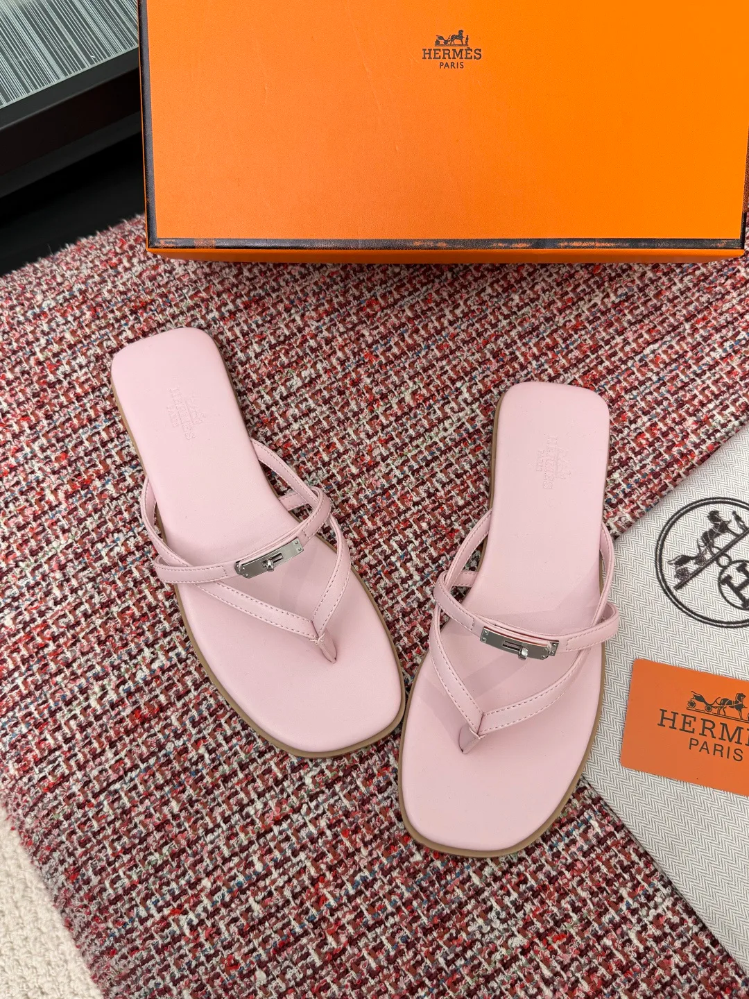 Шлепанцы Женские Hermes 1809514