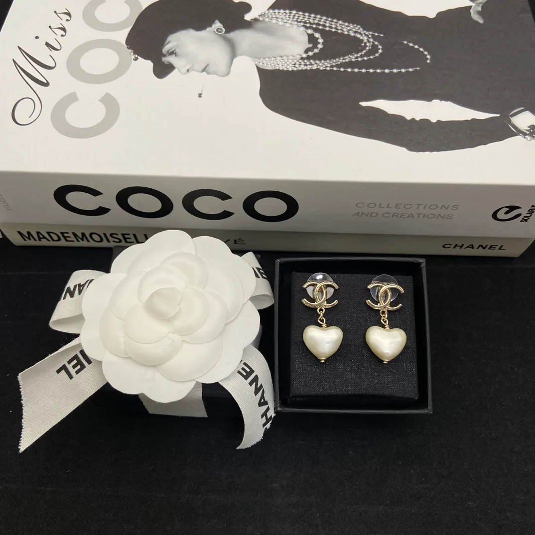 Бижутерия Chanel 12782336