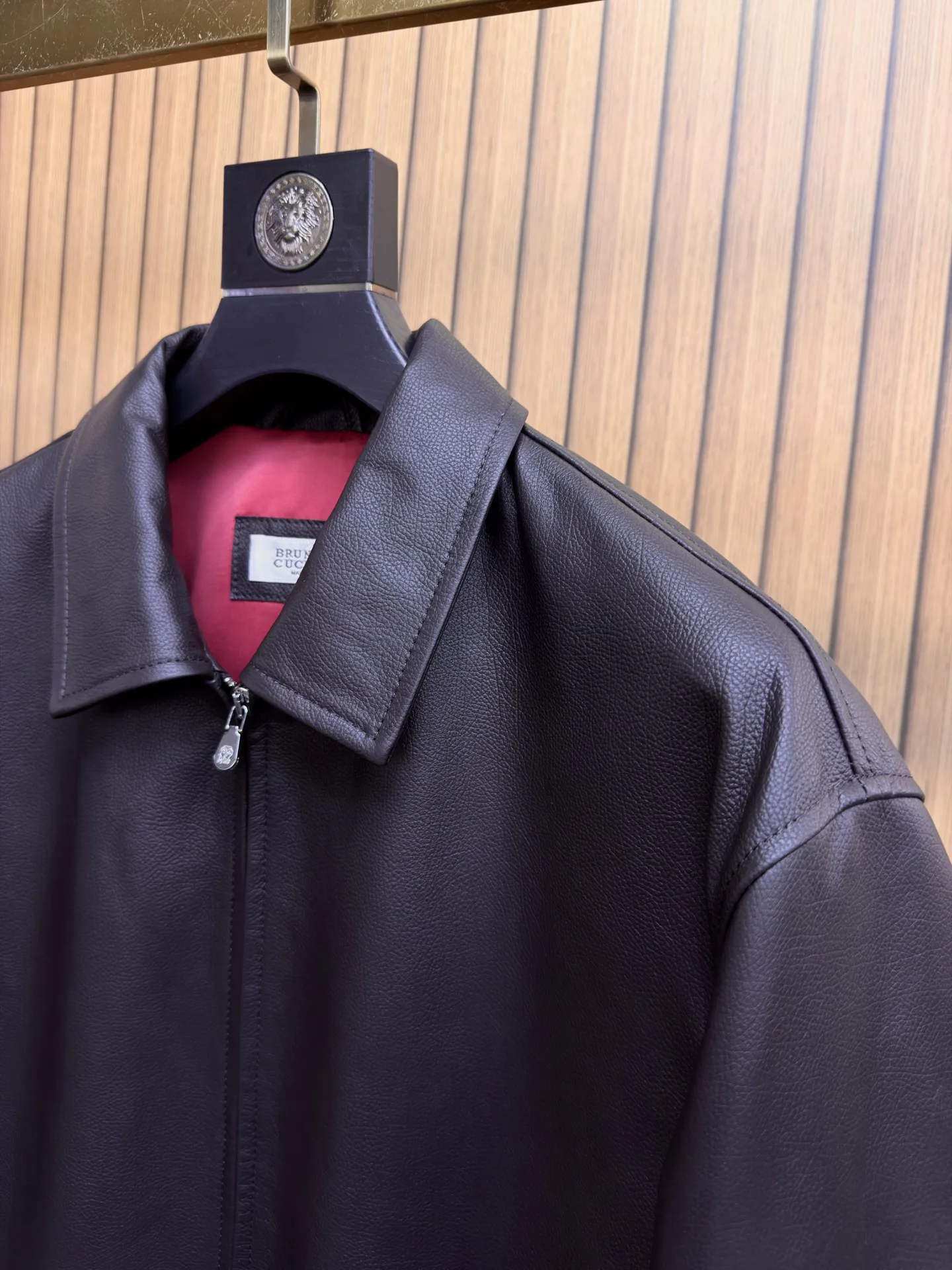 Кожаные Куртки И Дублёнки Женские Brunello Cucinelli 18157029