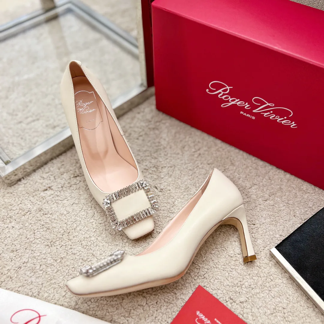 Туфли Женские Roger Vivier 17550745