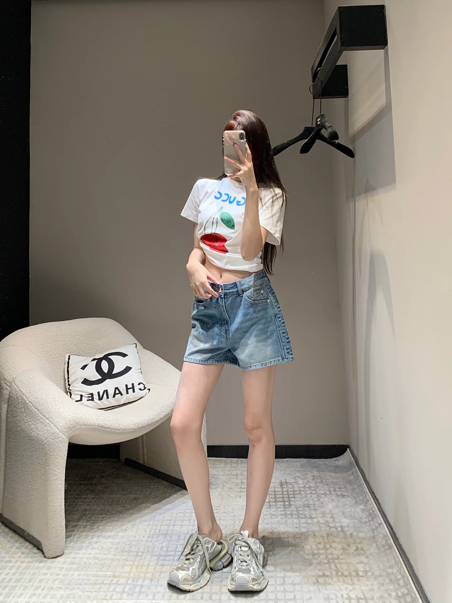 Шорты Женские Fendi 12812