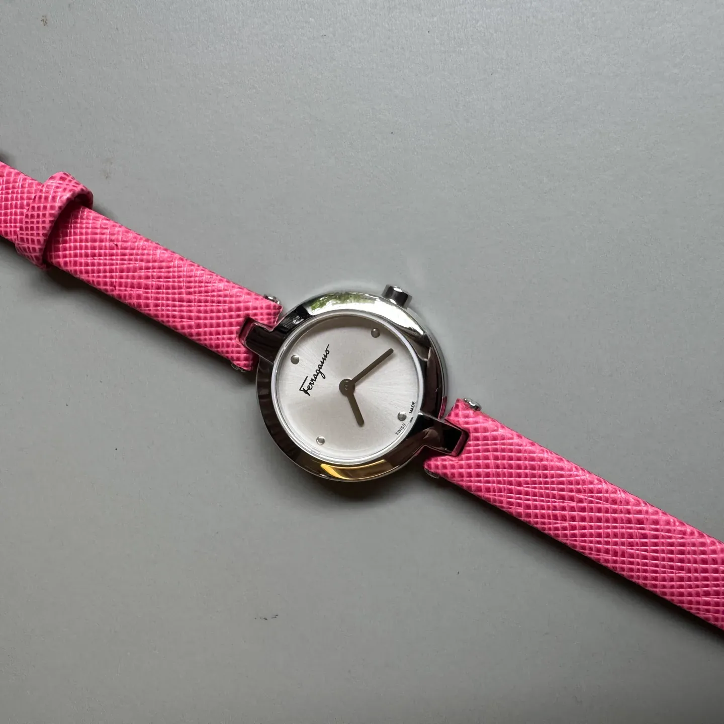 Часы Женские Salvatore Ferragamo 187157