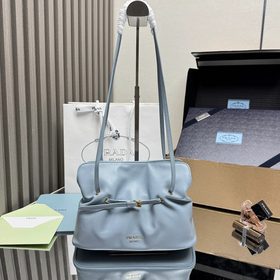 Классические Сумки Женские Bottega Veneta 11565728