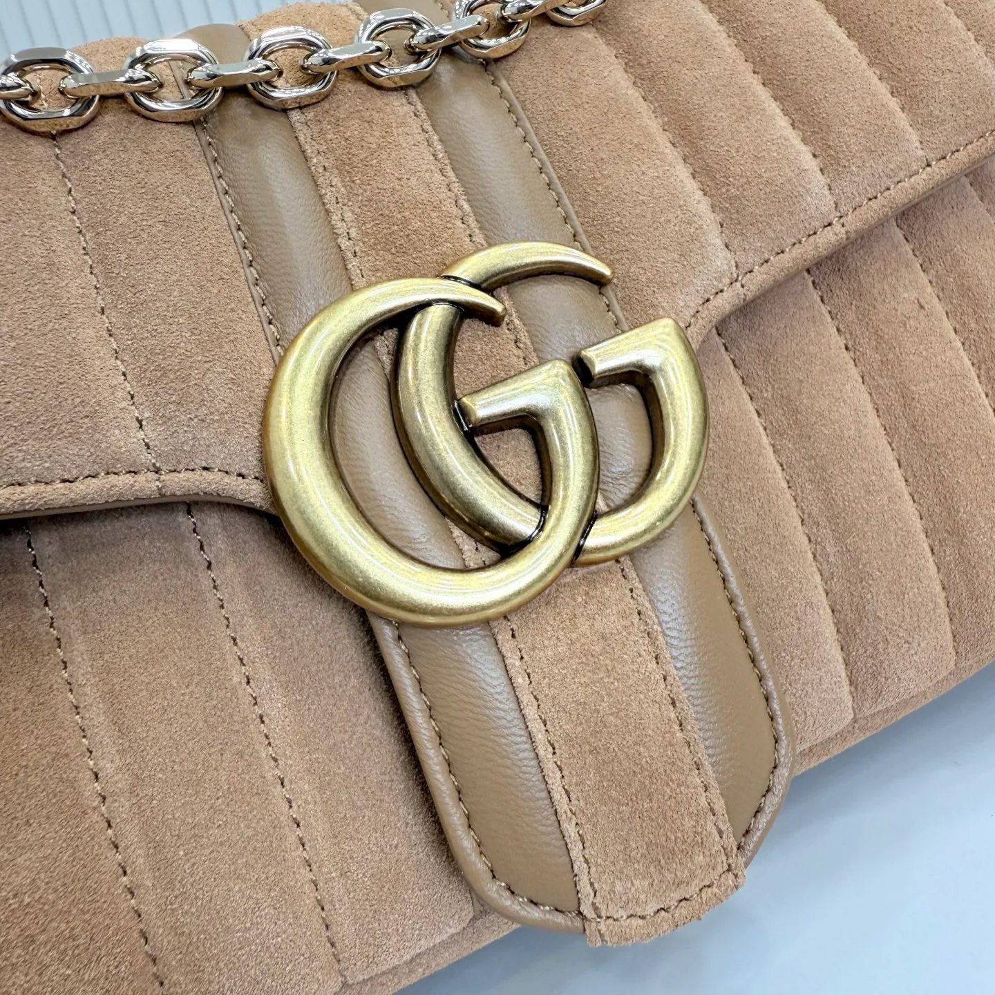 Классические Сумки Женские Gucci 18210742
