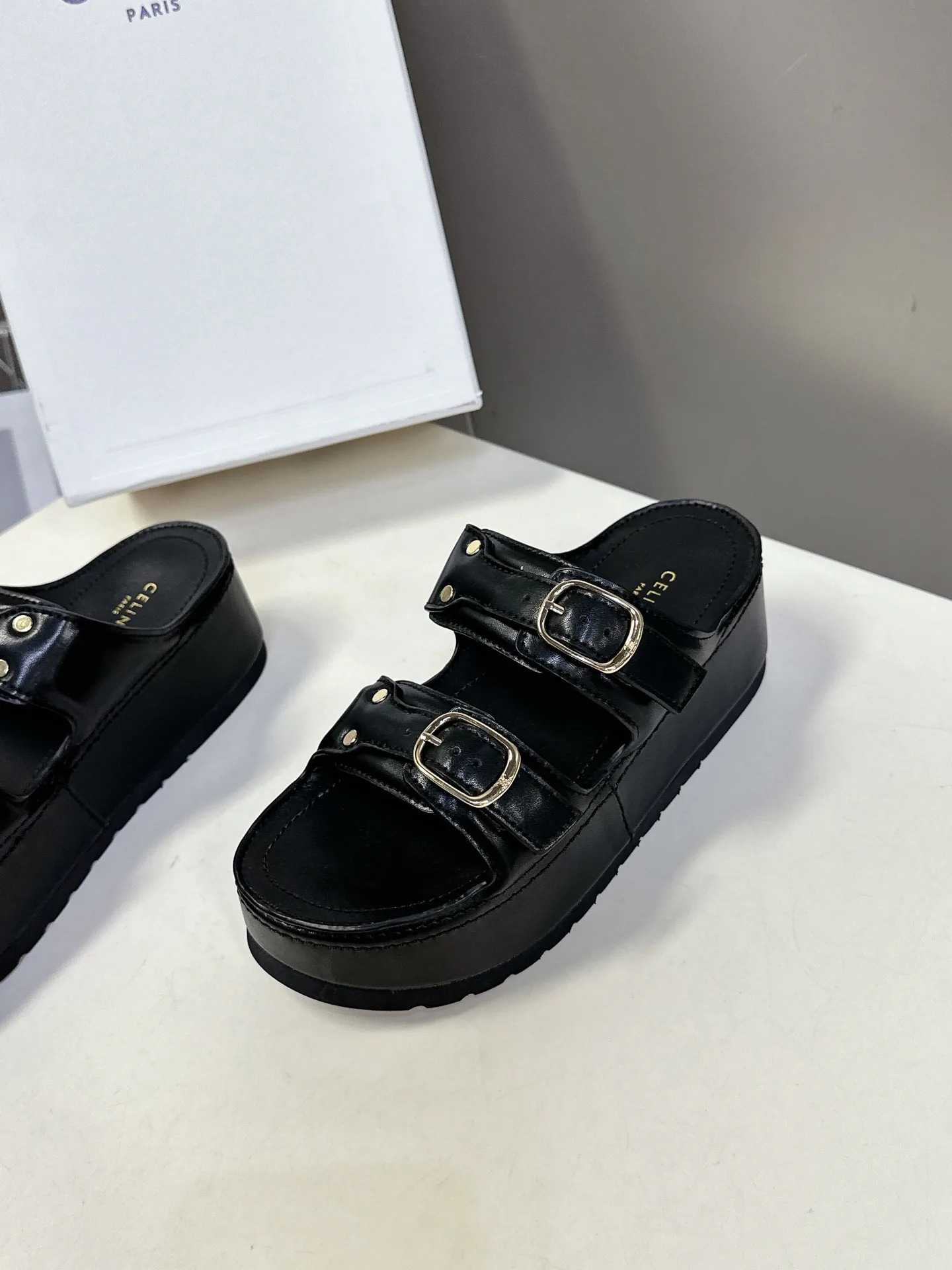 Босоножки Женские Celine 13581726