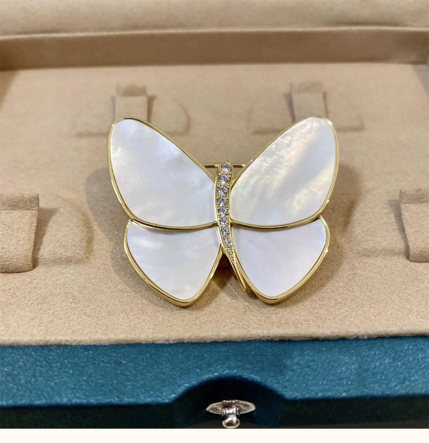 Бижутерия Van Cleef & Arpels 372242