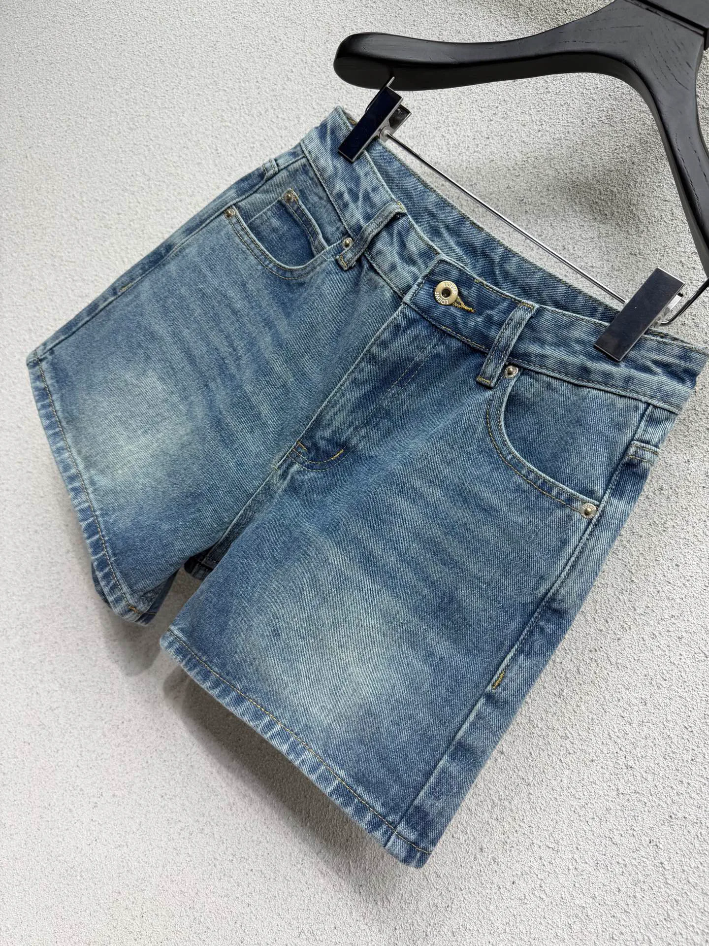 Шорты Женские Loewe 5398637