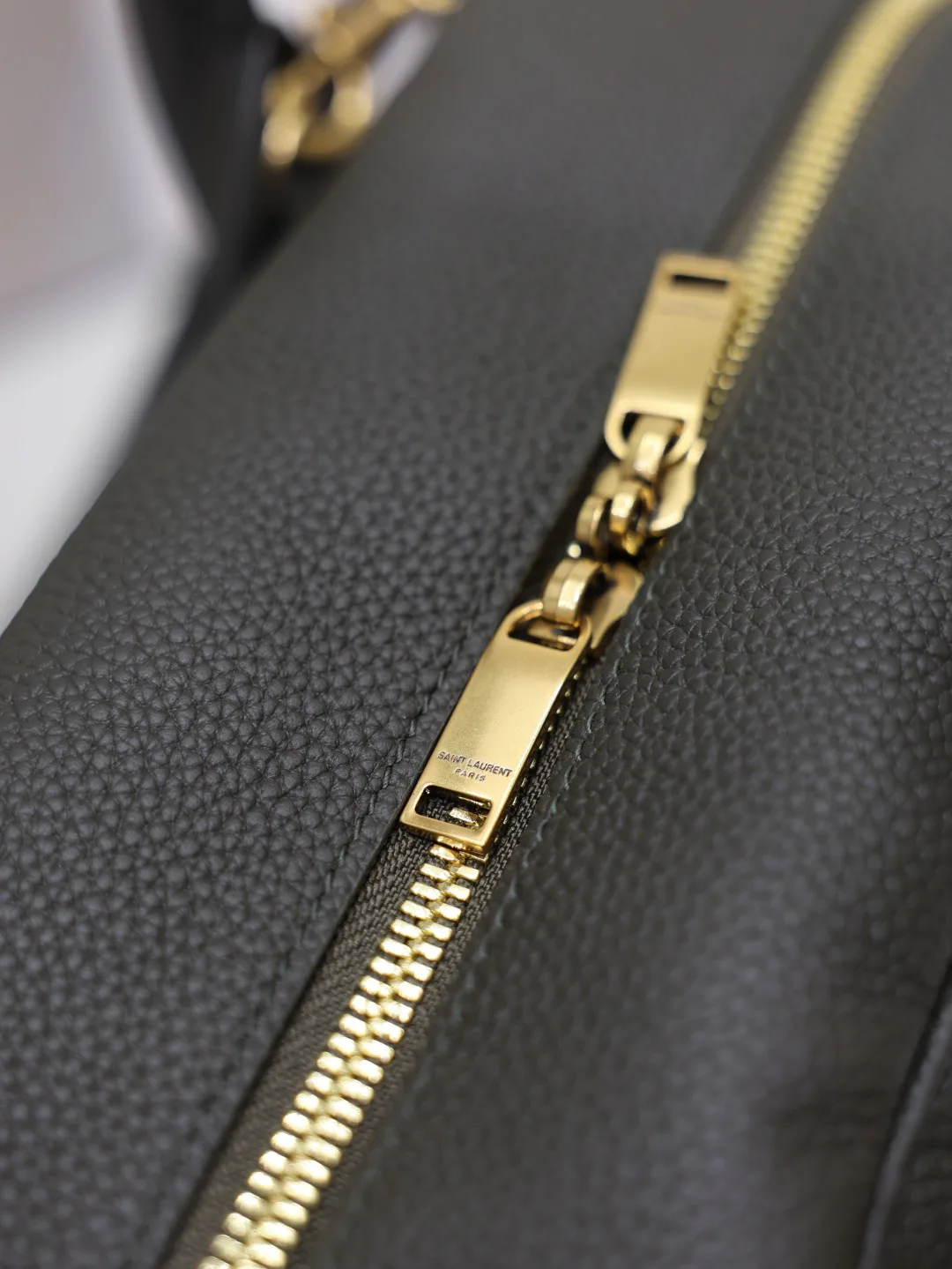 Классические Сумки Женские Saint Laurent 17993938