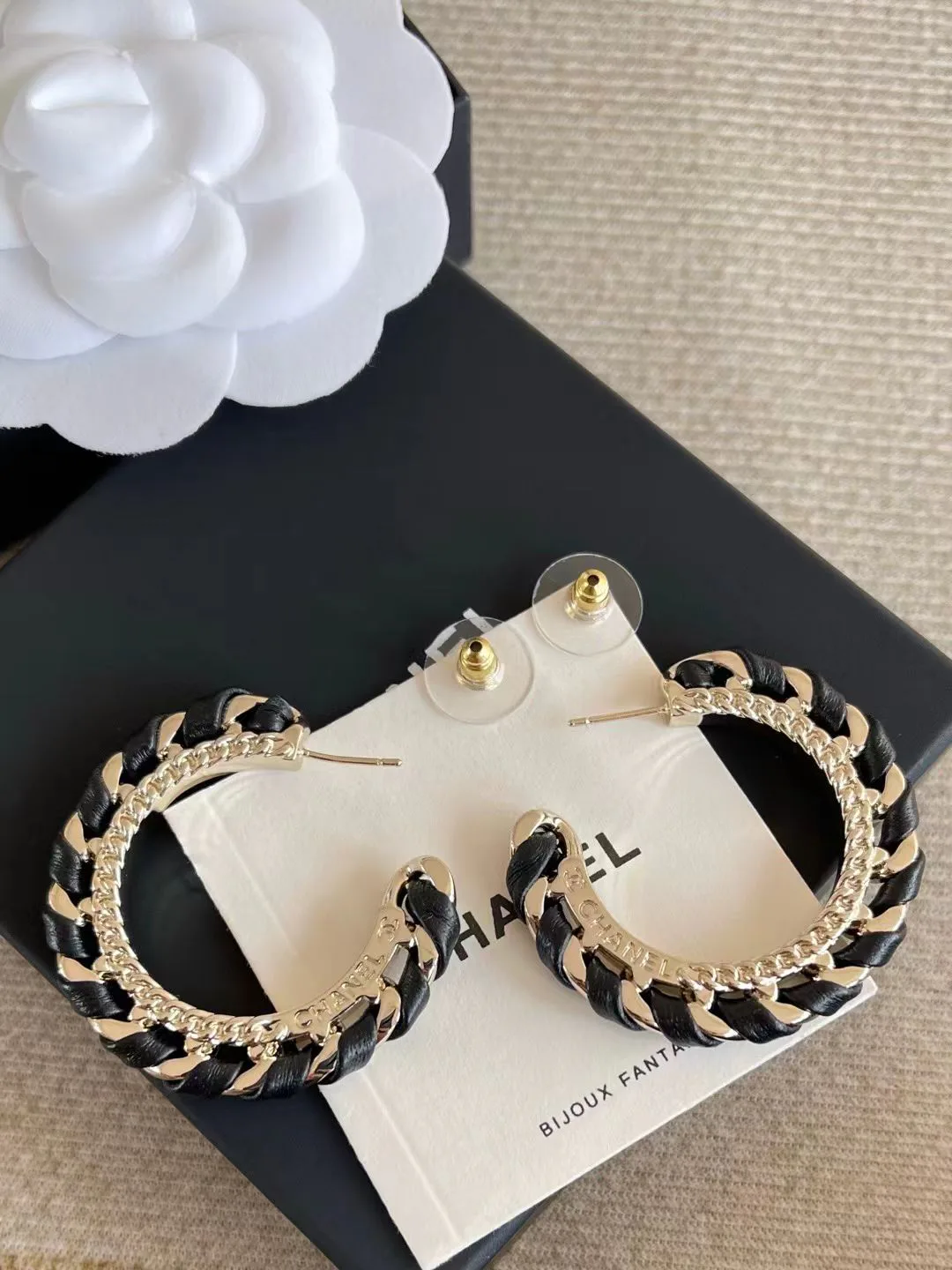 Бижутерия Chanel 1302351