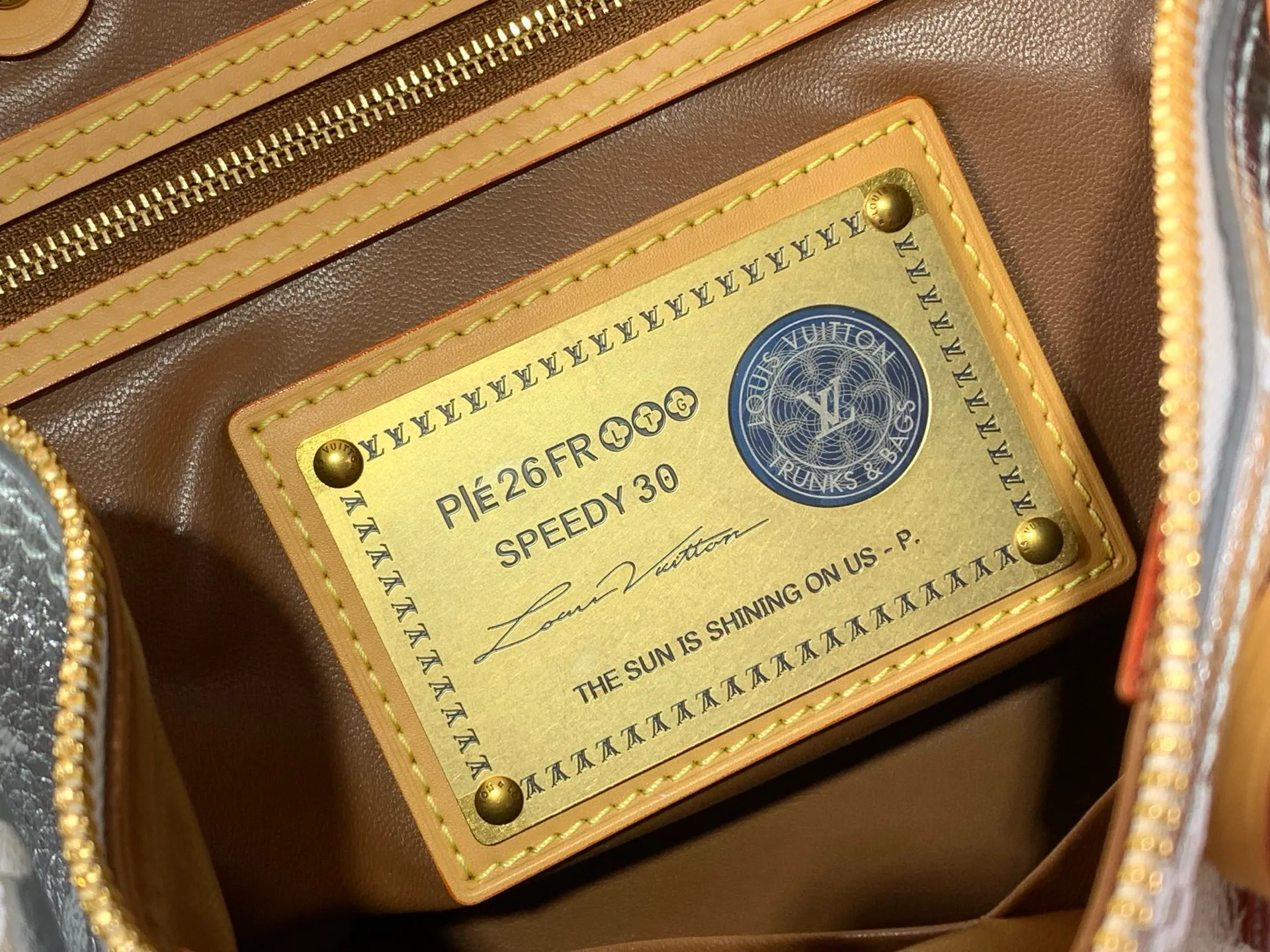 Классические Сумки Женские Louis Vuitton 13582753