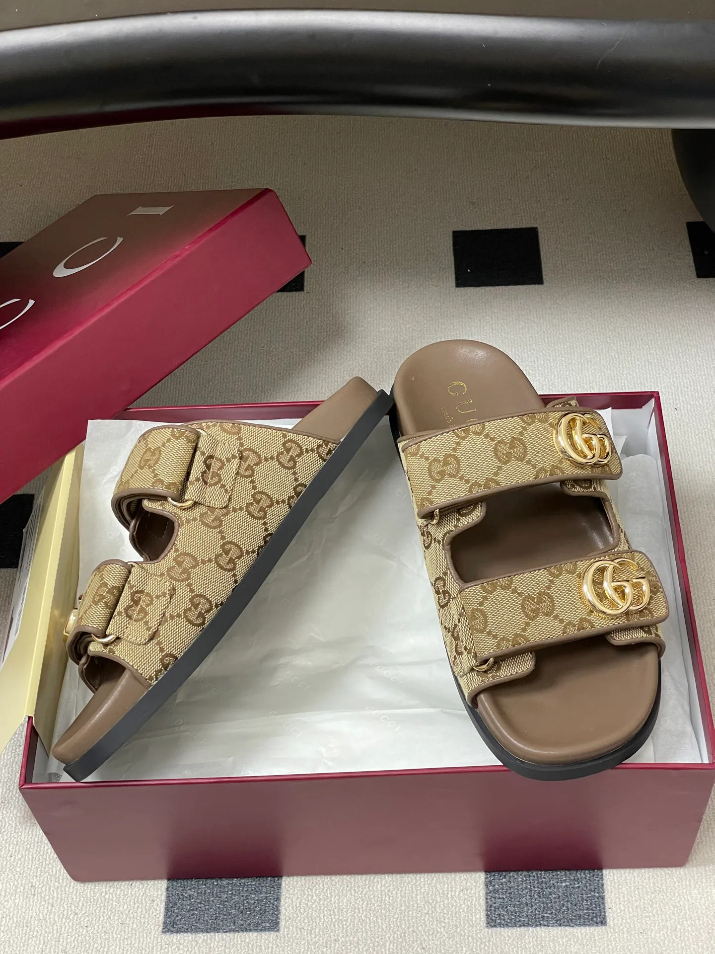 Сандалии Женские Gucci 11777362