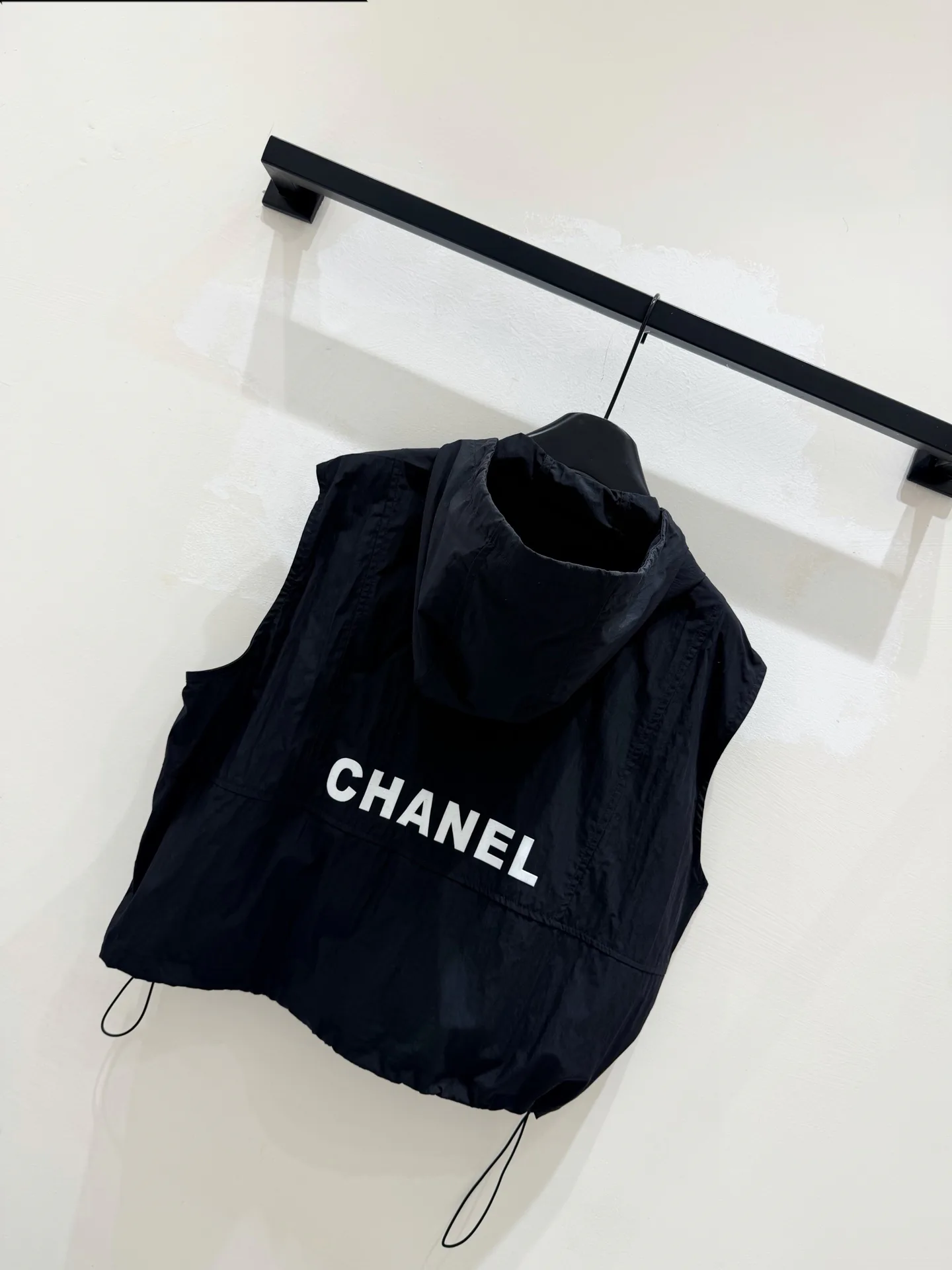 Жилеты Женские Chanel 11698764