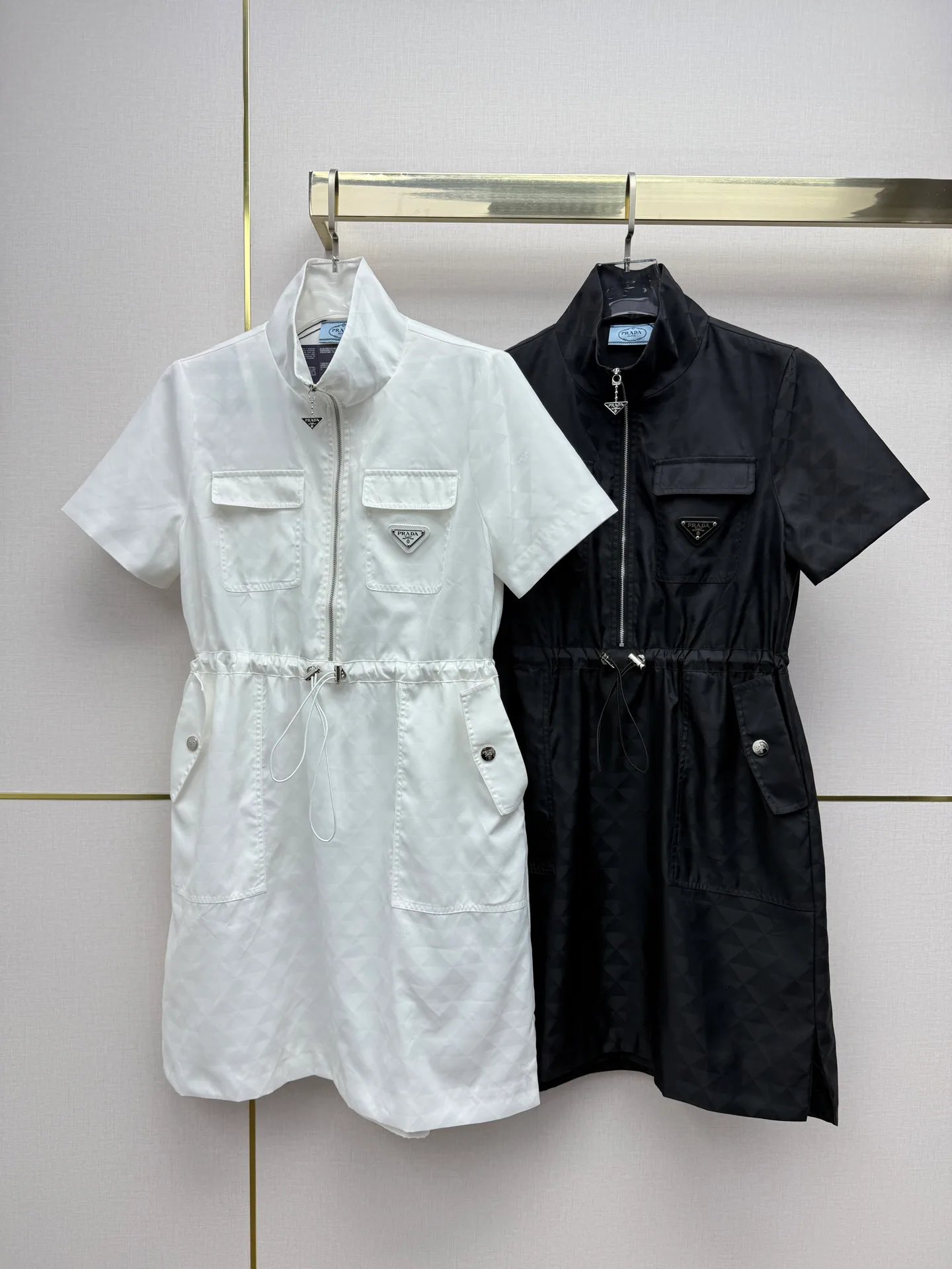 Платья Женские Prada 11763820