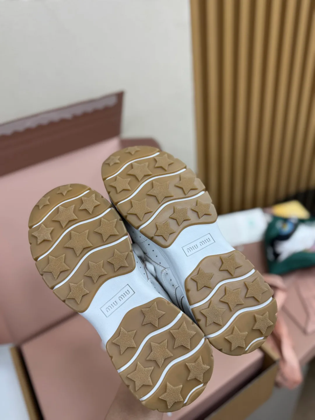 Кроссовки Женские Miu Miu 516722