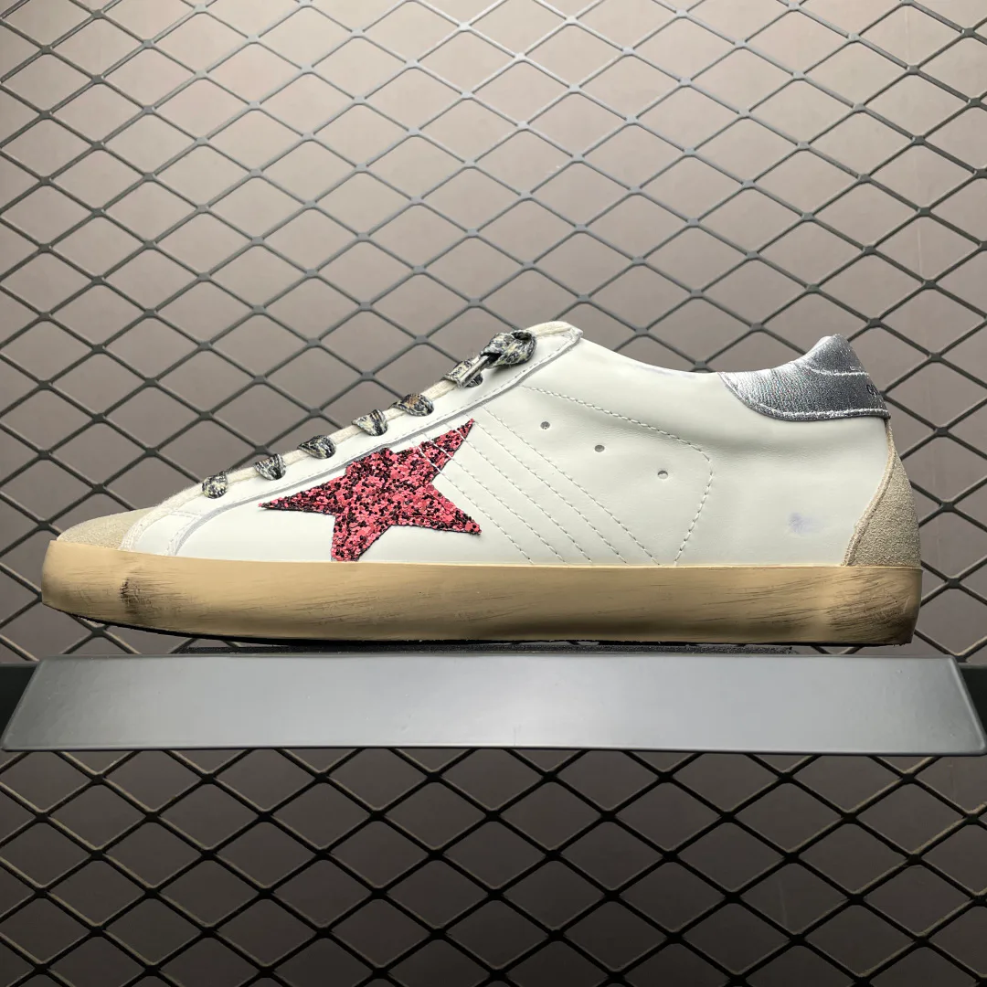 Кроссовки Женские Golden Goose 16983450