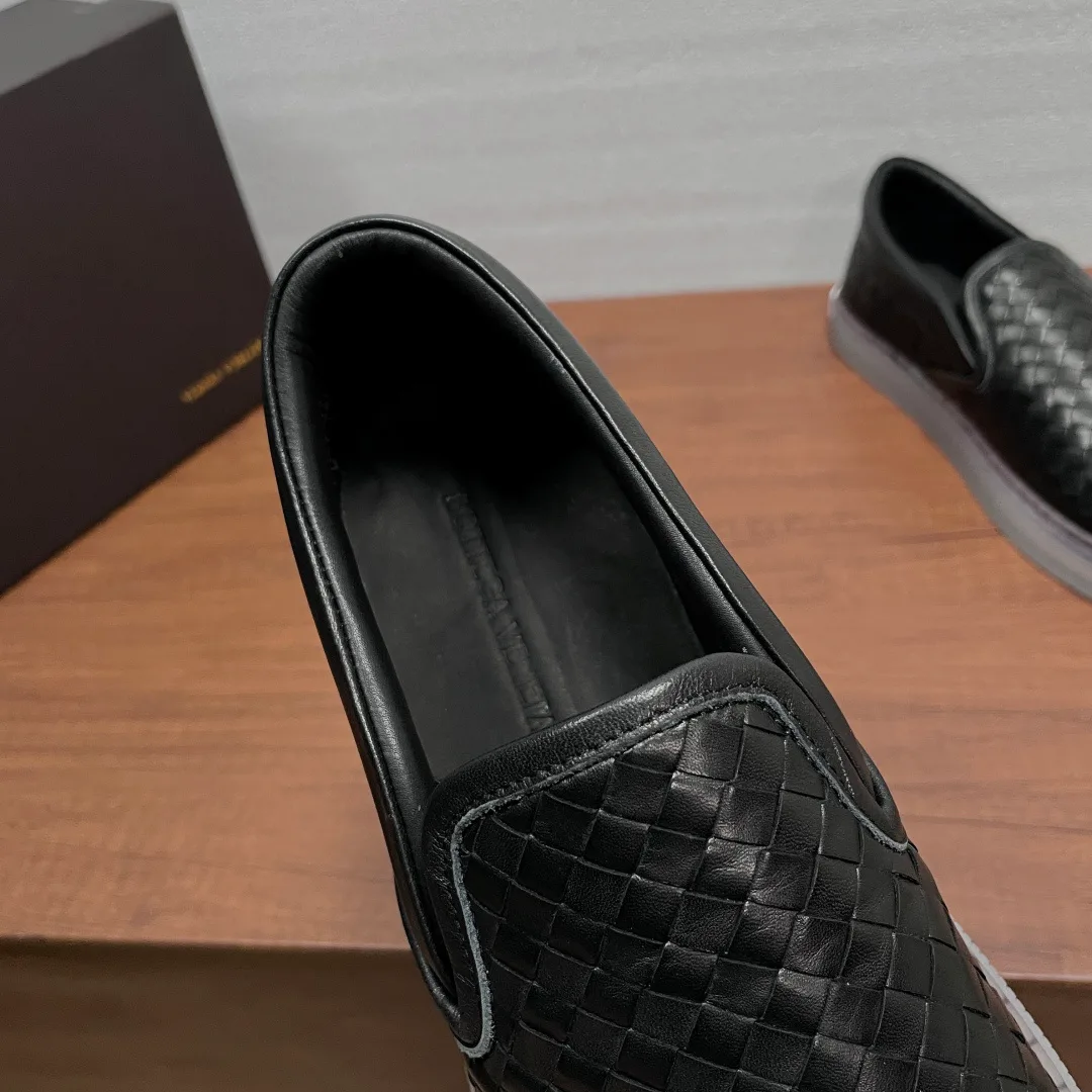 Кроссовки Мужские Bottega Veneta 17954819