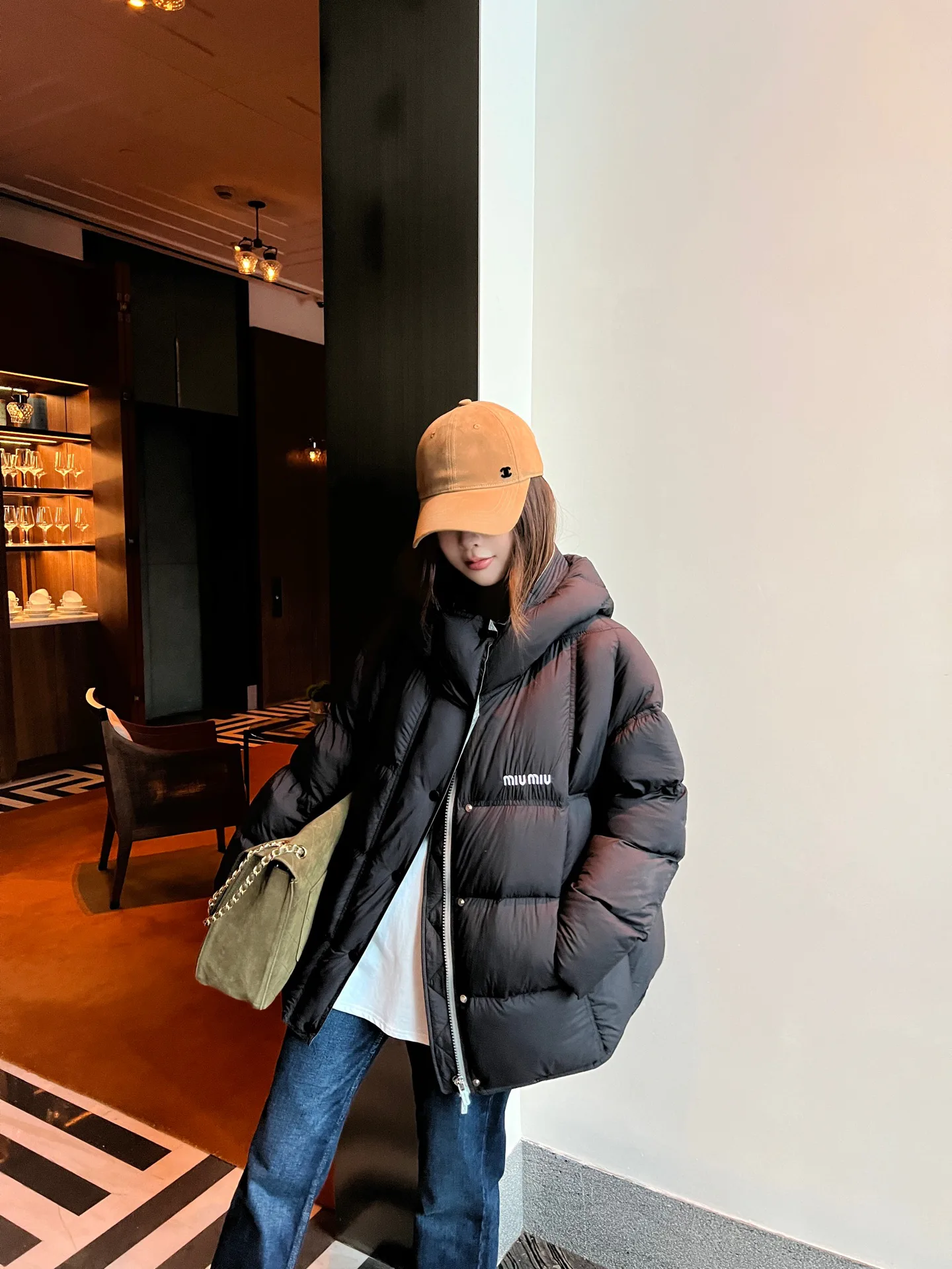 Куртки И Пуховики Женские Miu Miu 18710739
