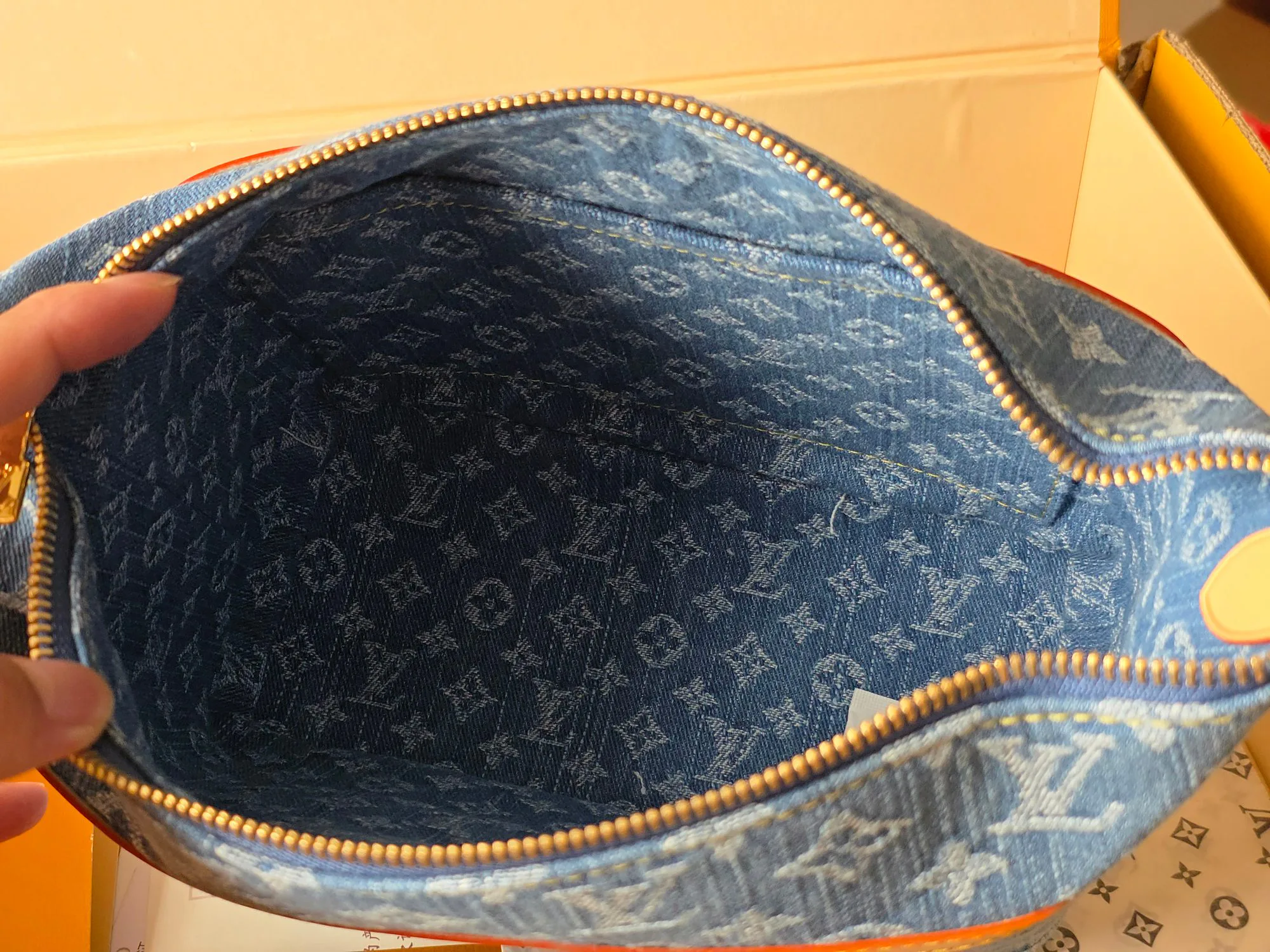 Дорожные Сумки Женские Louis Vuitton 13435171