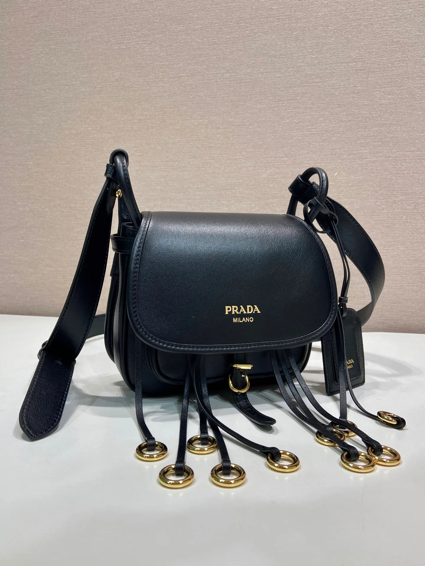 Классические Сумки Женские Prada 18184692