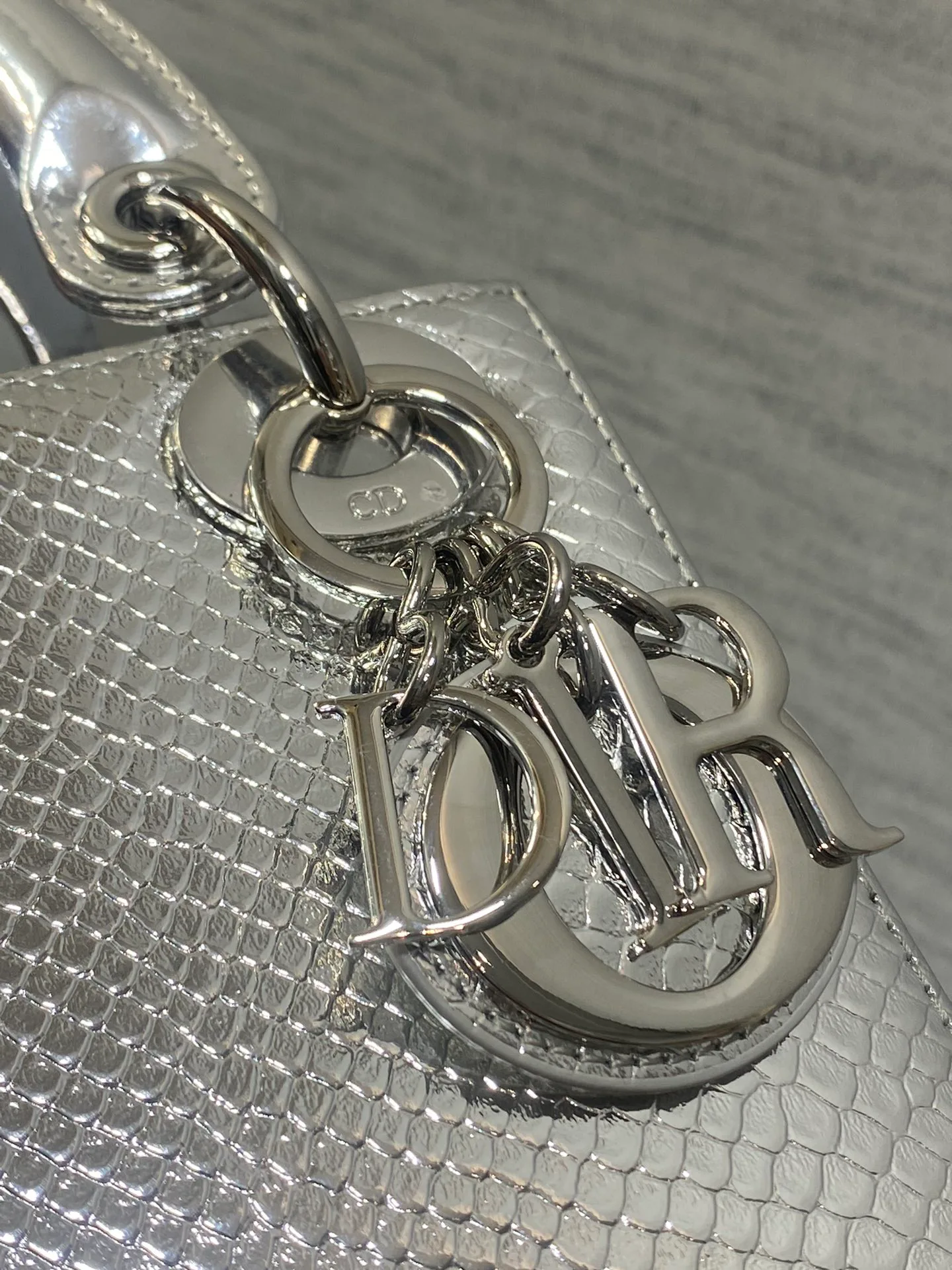 Классические Сумки Женские Christian Dior 11581692
