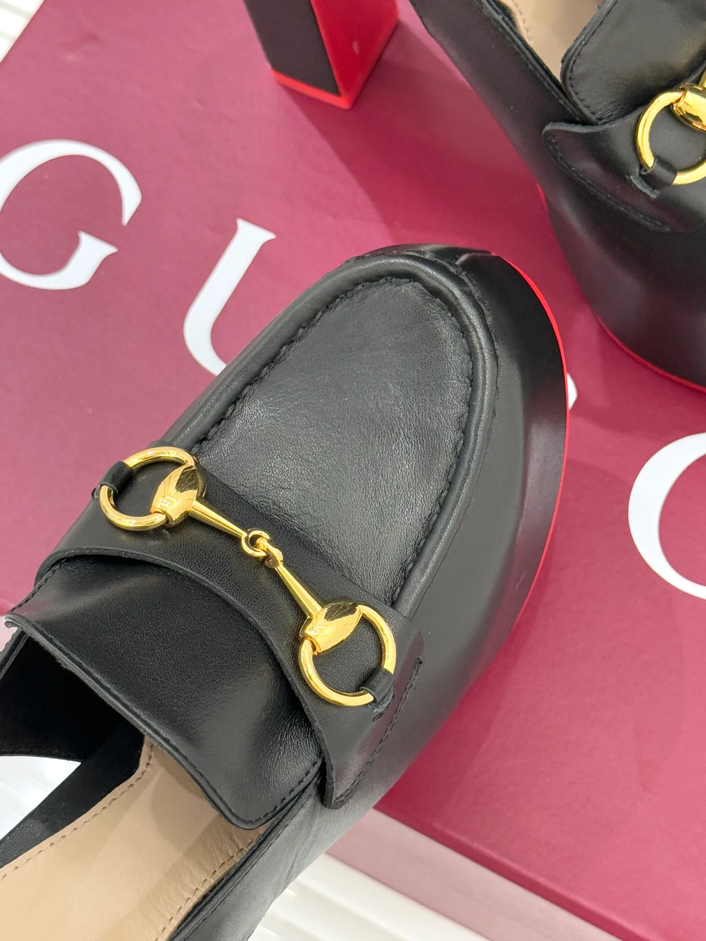 Туфли Женские Gucci 4761355