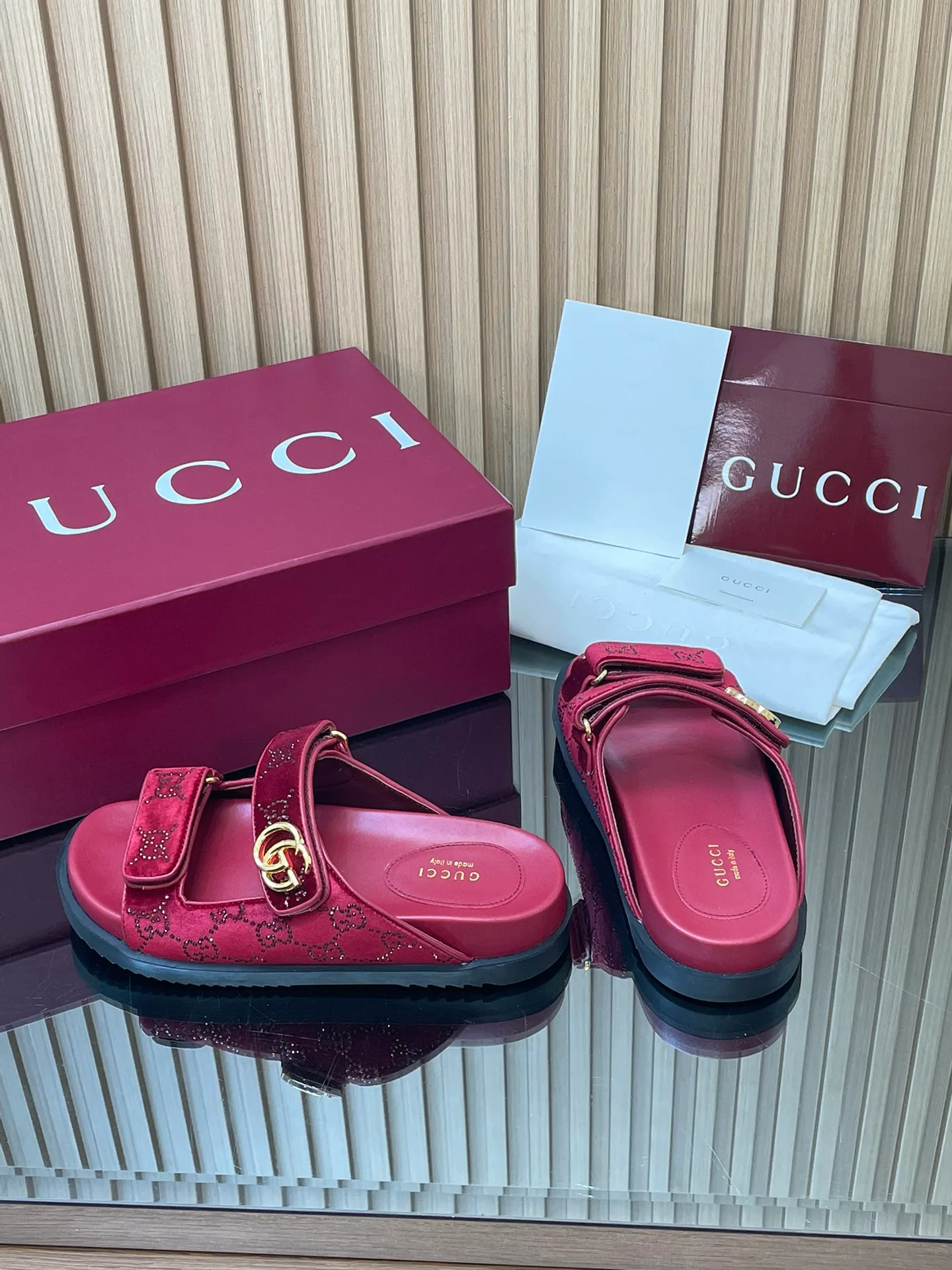 Шлепанцы Женские Gucci 3443572