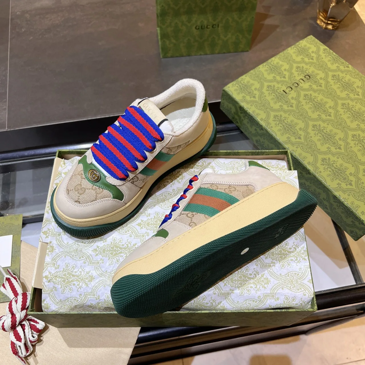 Кроссовки Женские Gucci 17955445