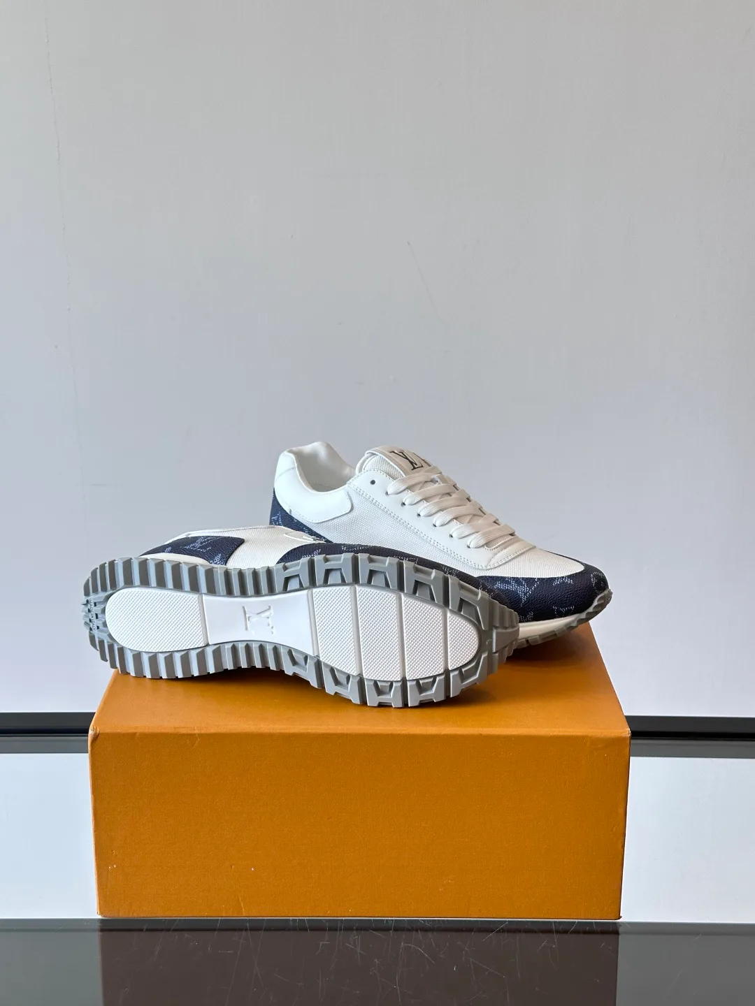 Кроссовки Мужские Louis Vuitton 1142160