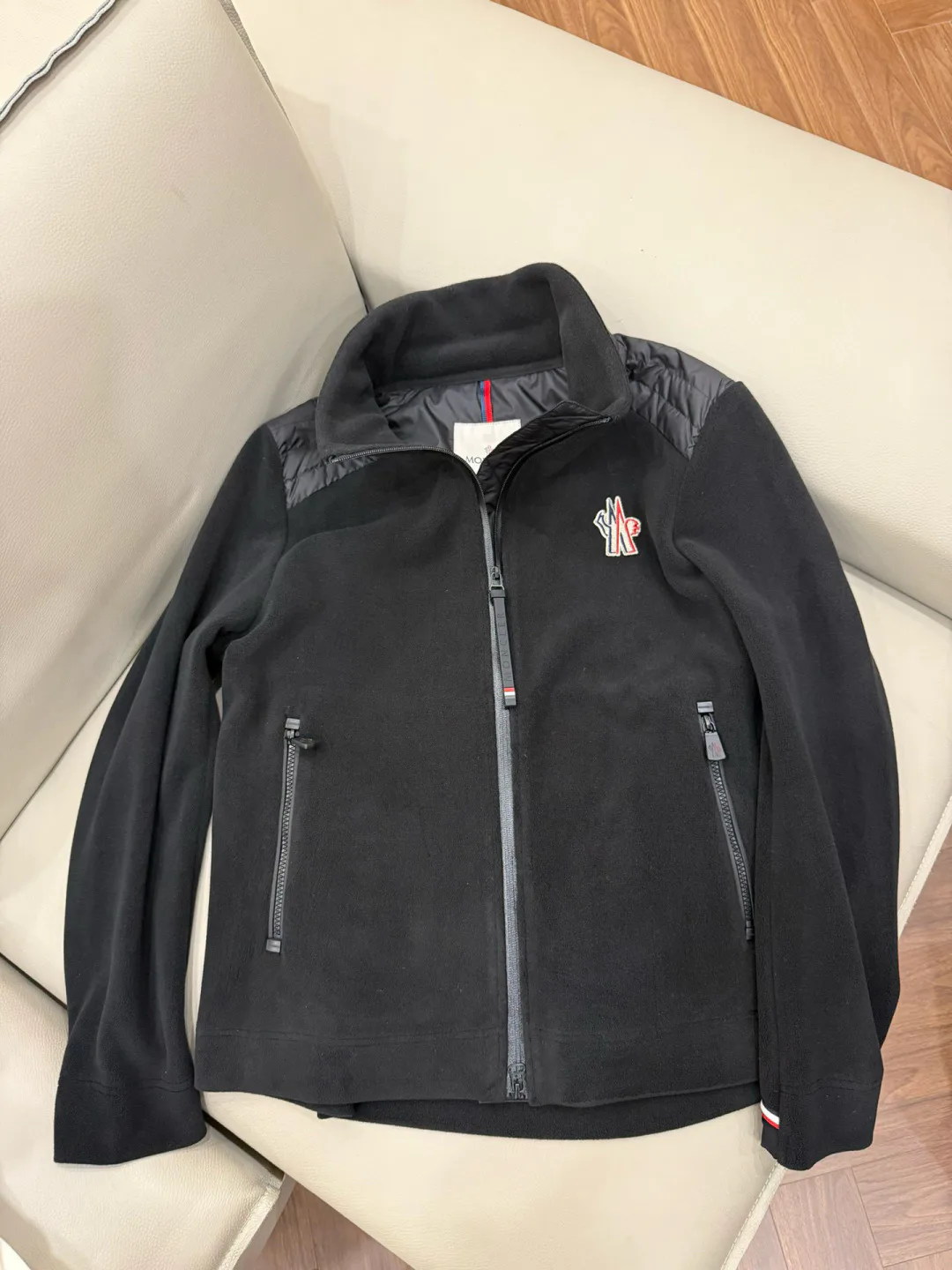 Куртки И Пуховики Мужские Moncler 150479