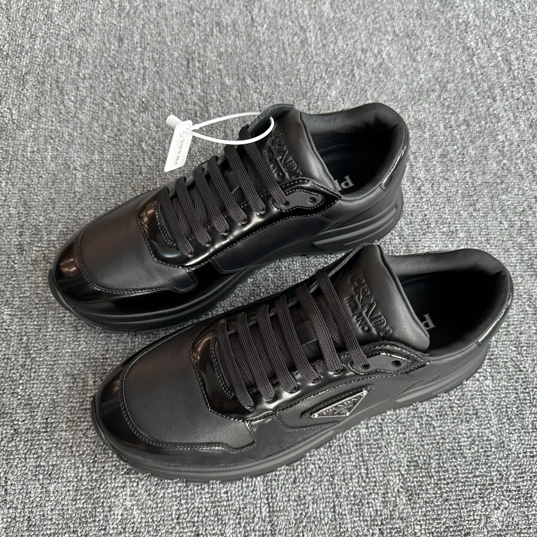 Кроссовки Мужские Prada 18445313