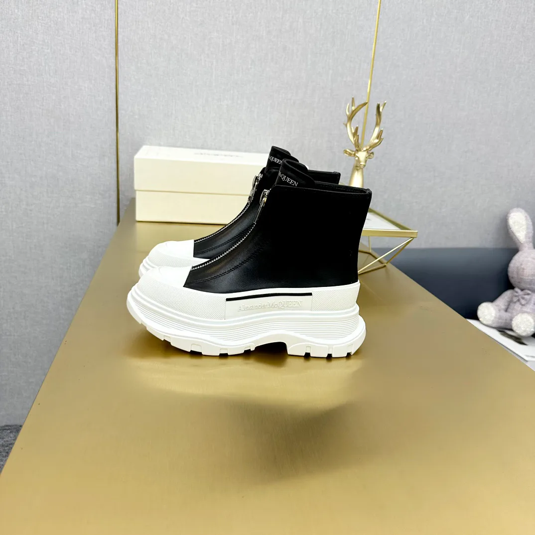 Кроссовки Женские Alexander Mcqueen 18397488