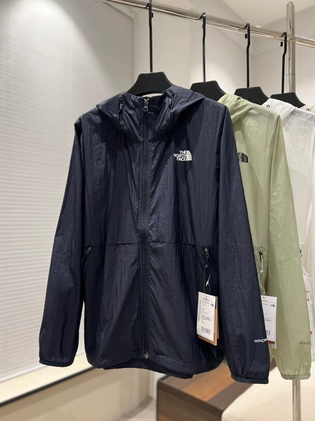 Куртки И Пуховики Женские The North Face 17235476