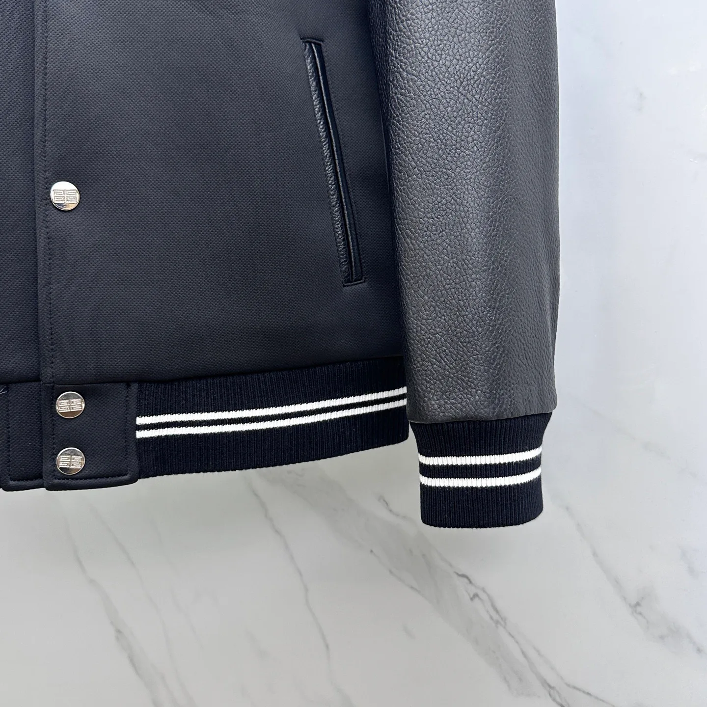 Куртки И Пуховики Мужские Givenchy 986557