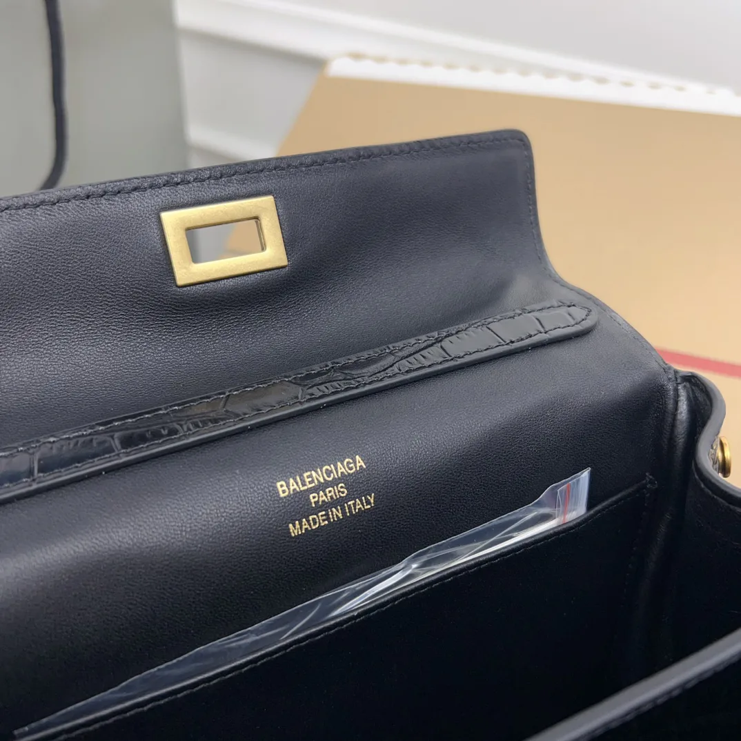 Классические Сумки Женские Balenciaga 11872216