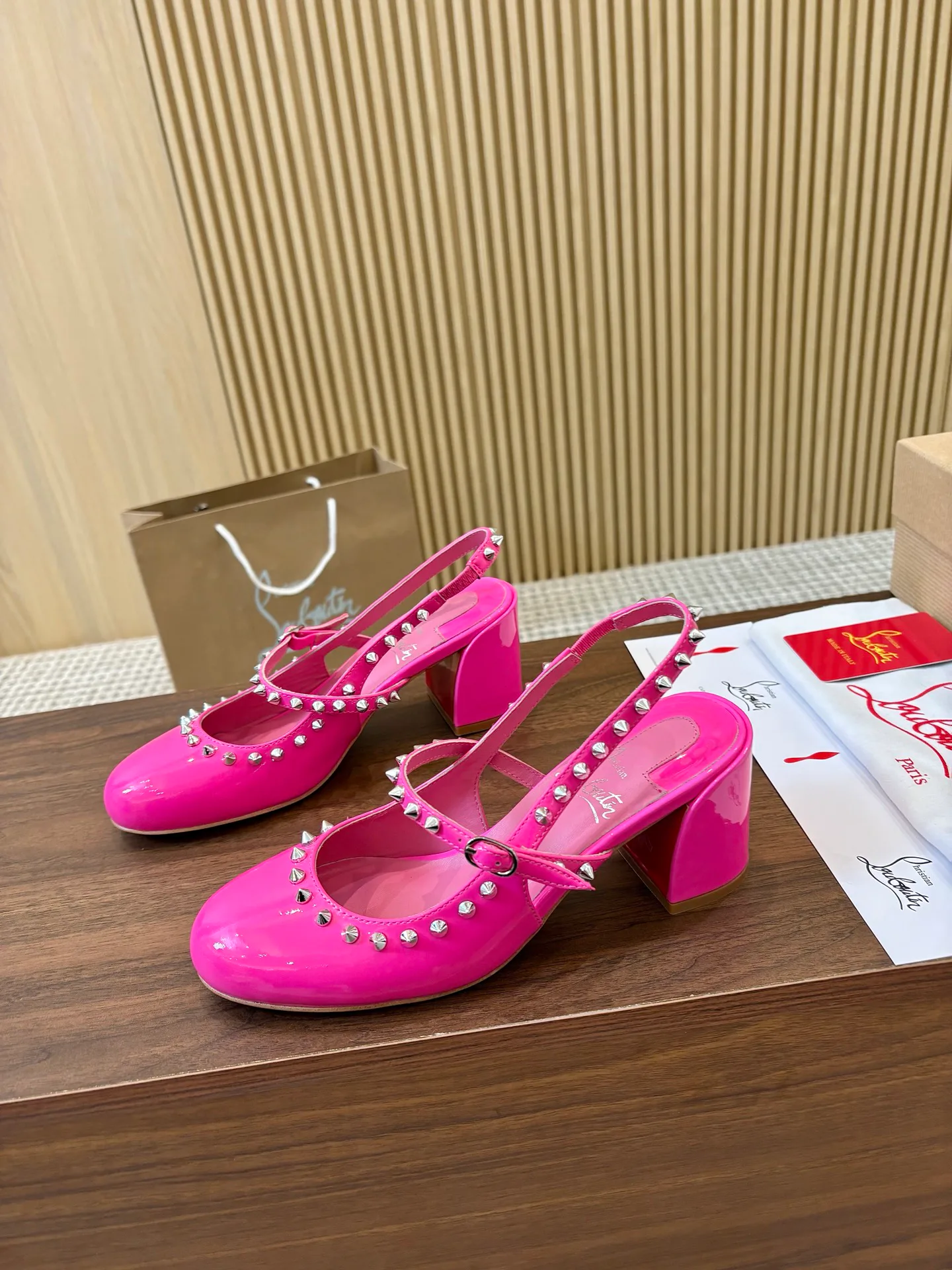 Туфли Женские Christian Louboutin 1856061