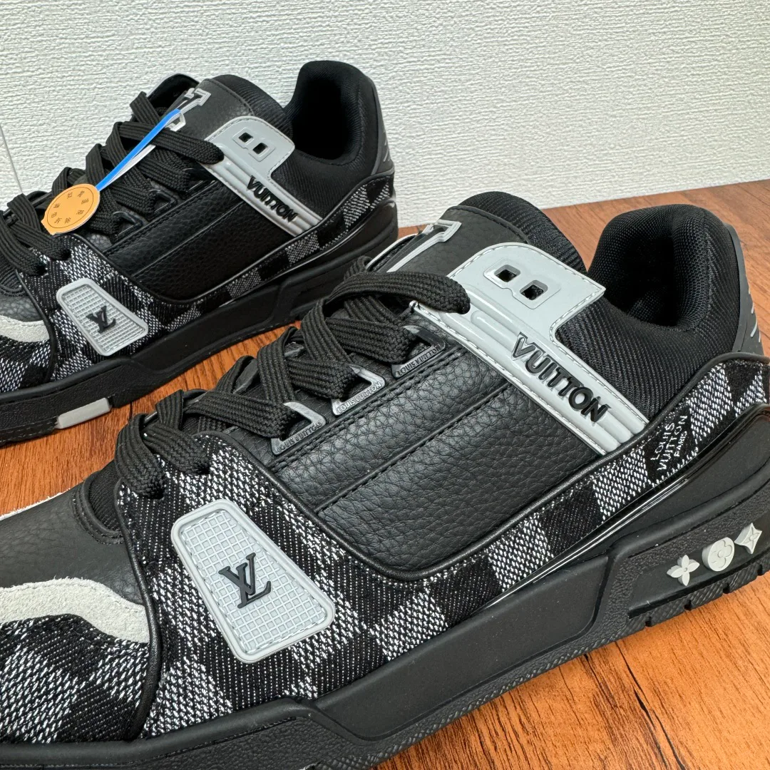 Кроссовки Мужские Louis Vuitton 1032399