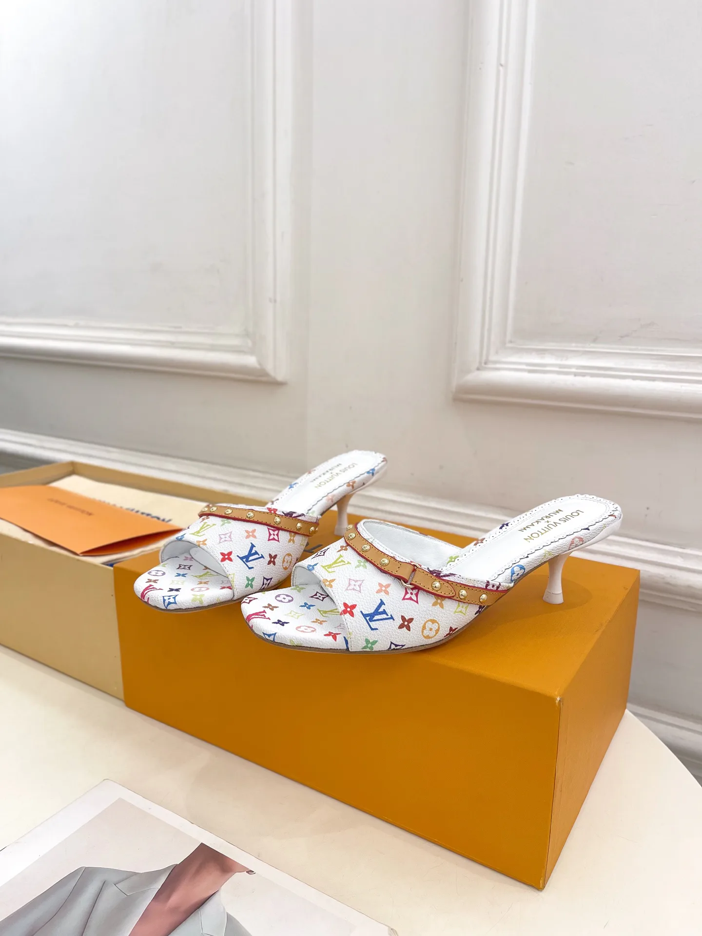 Босоножки Женские Louis Vuitton 14428