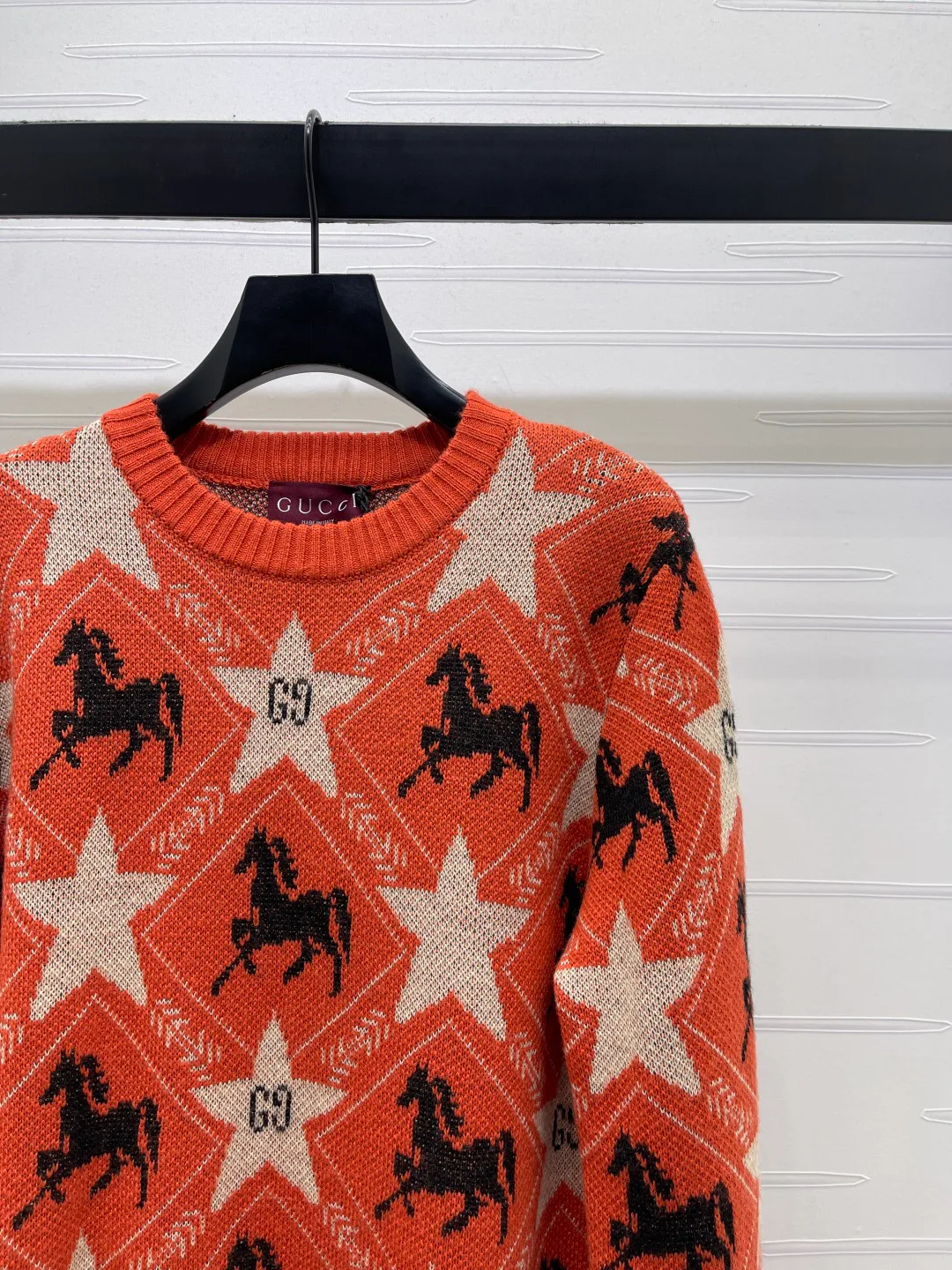 Джемперы И Свитеры Женские Gucci 688063