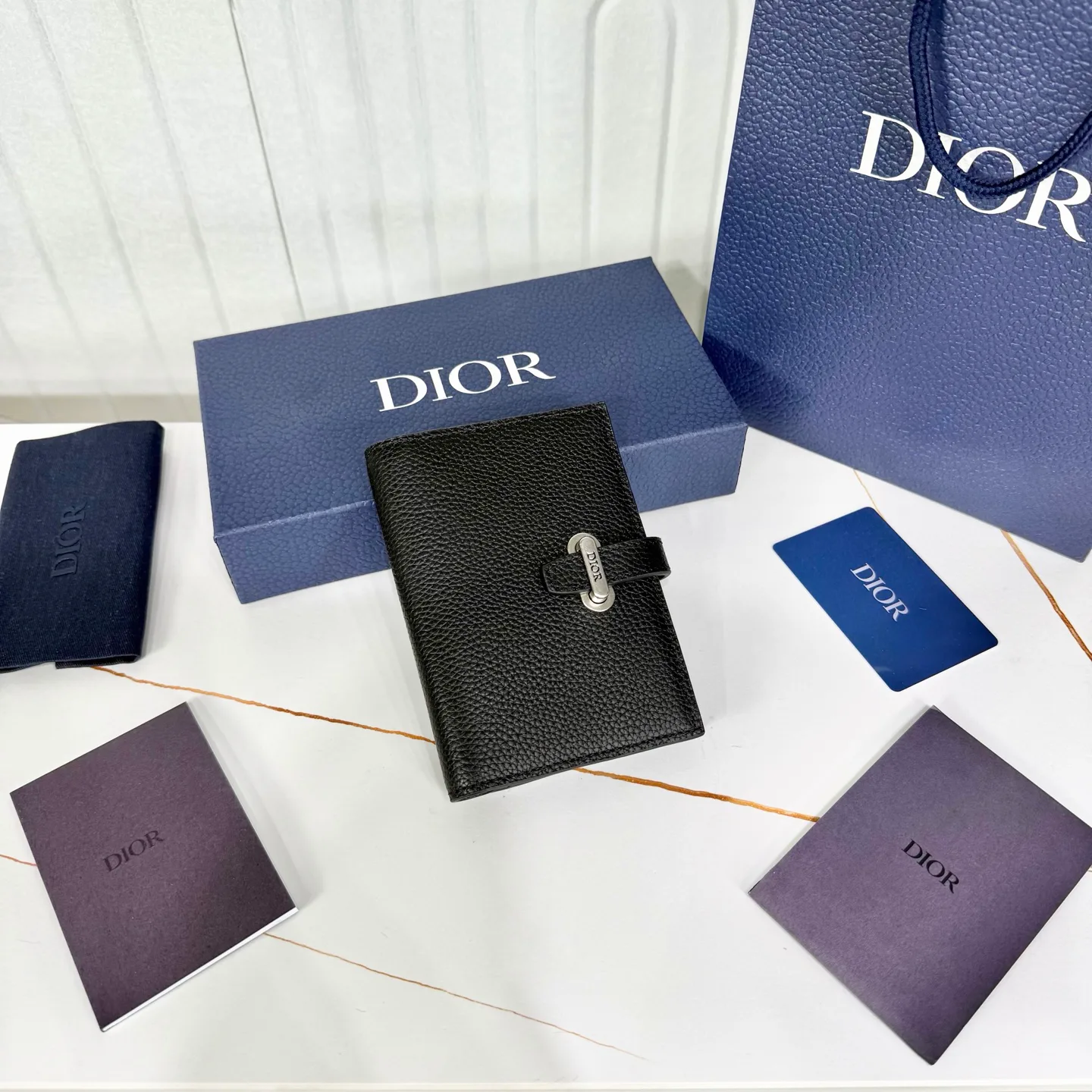 Обложки На Паспорт Christian Dior 1790421