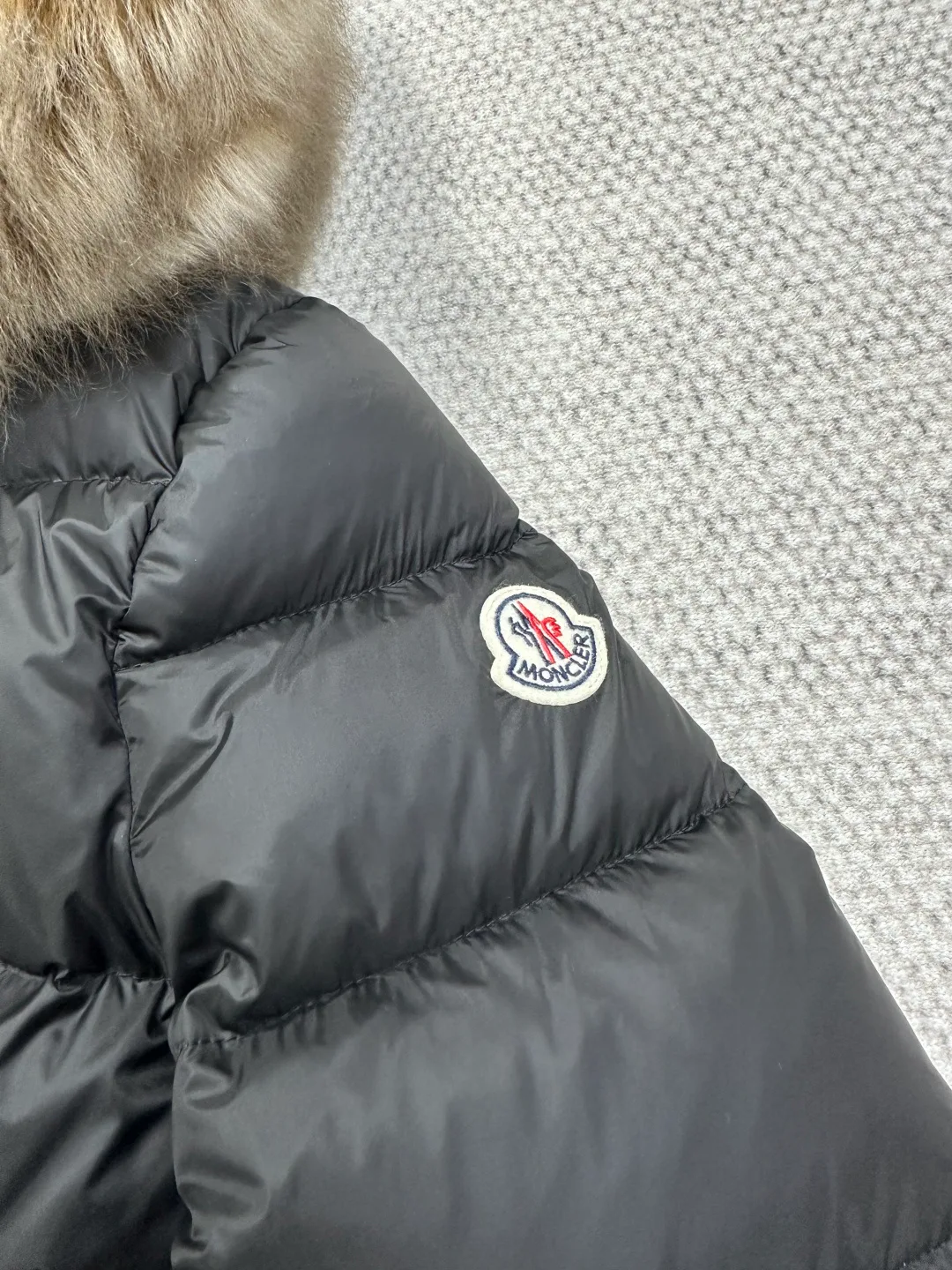 Куртки И Пуховики Женские Moncler 18538722