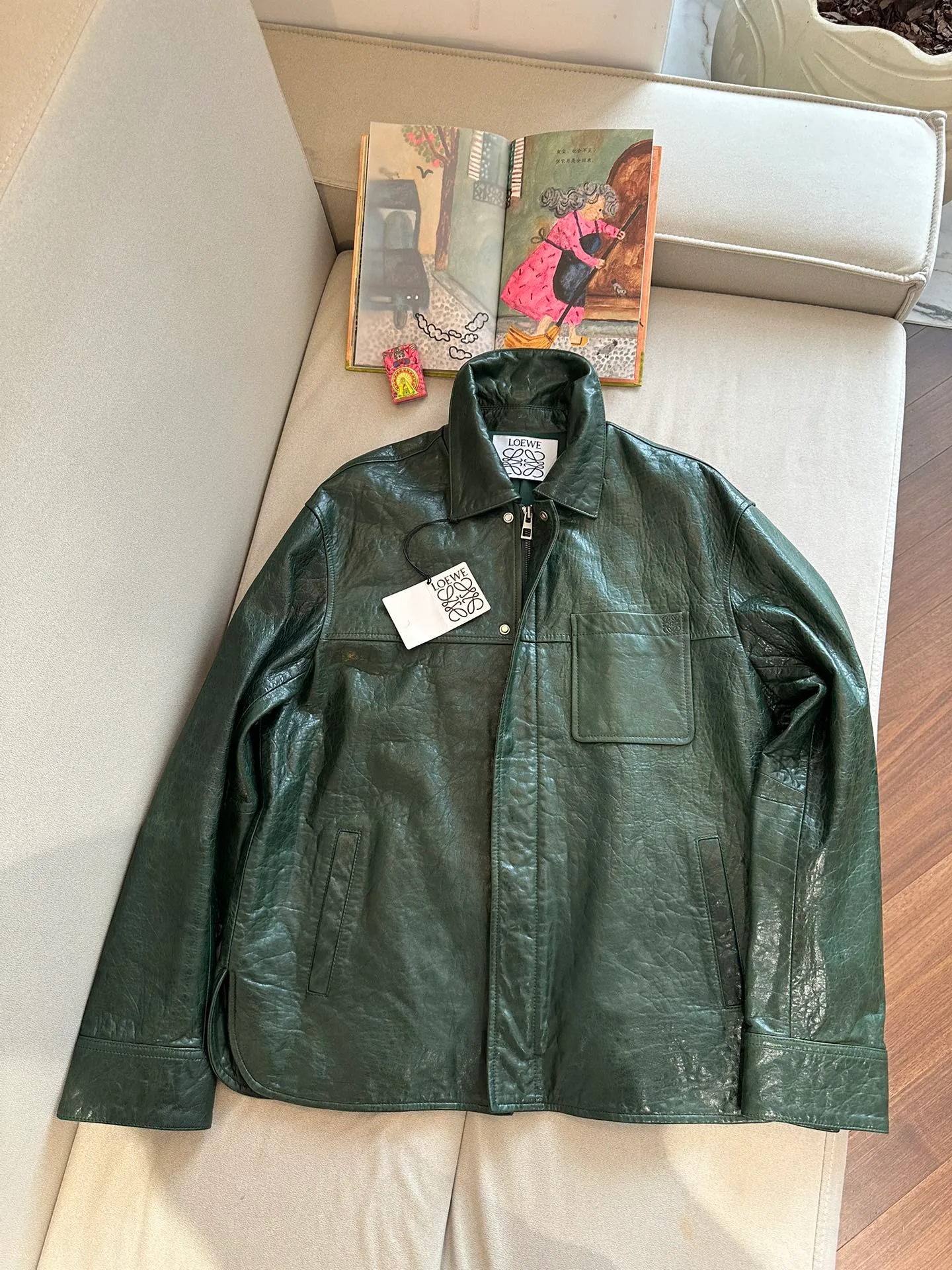 Кожаные Куртки И Дублёнки Женские Loewe 917947