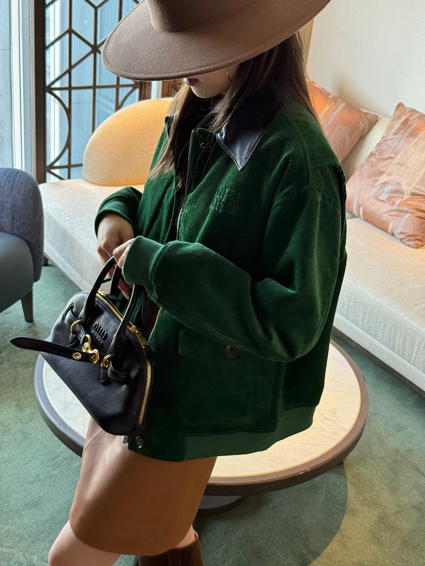 Куртки И Пуховики Женские Miu Miu 1857549