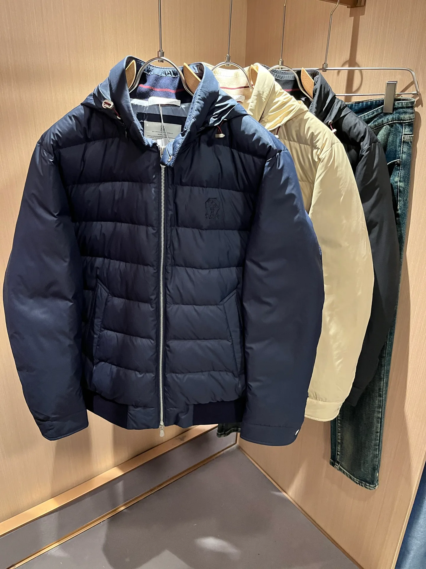 Куртки И Пуховики Мужские Brunello Cucinelli 1082312