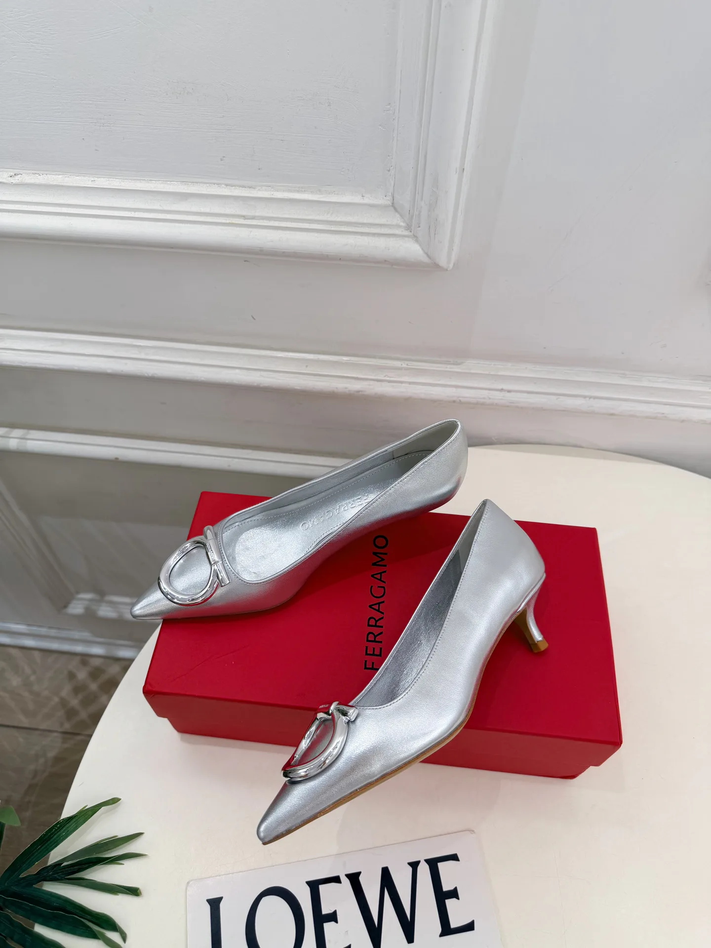 Туфли Женские Salvatore Ferragamo 18034106