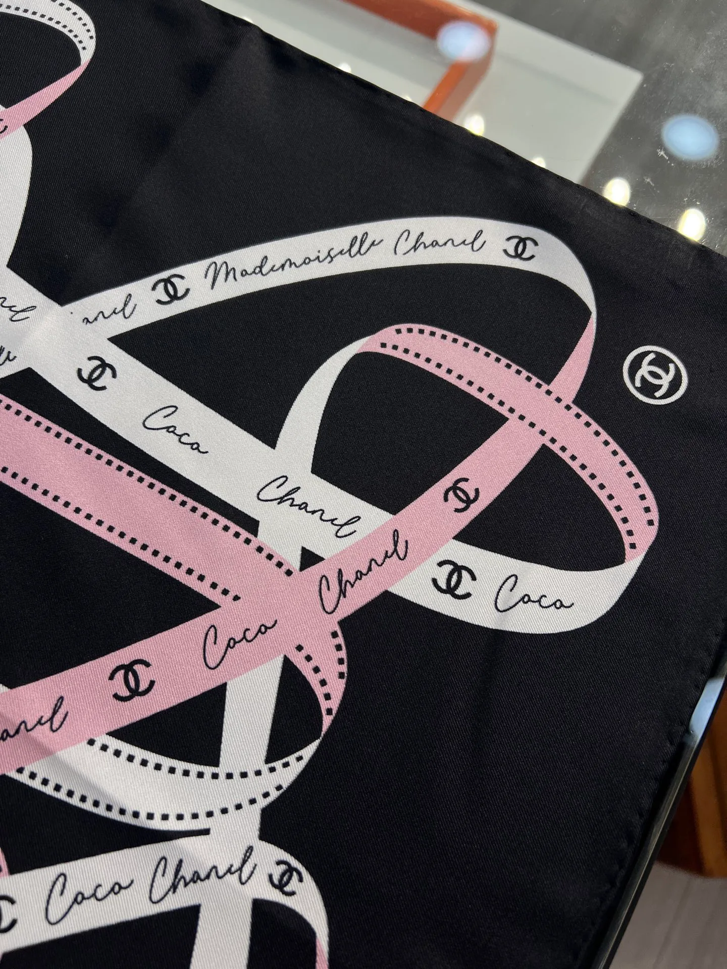 Платки Chanel 10235964