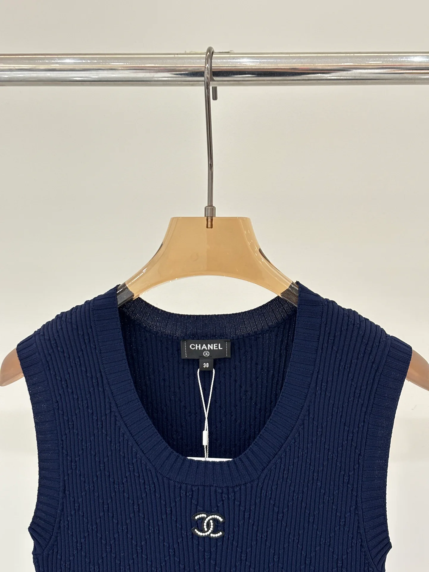 Жилеты Женские Chanel 11697226