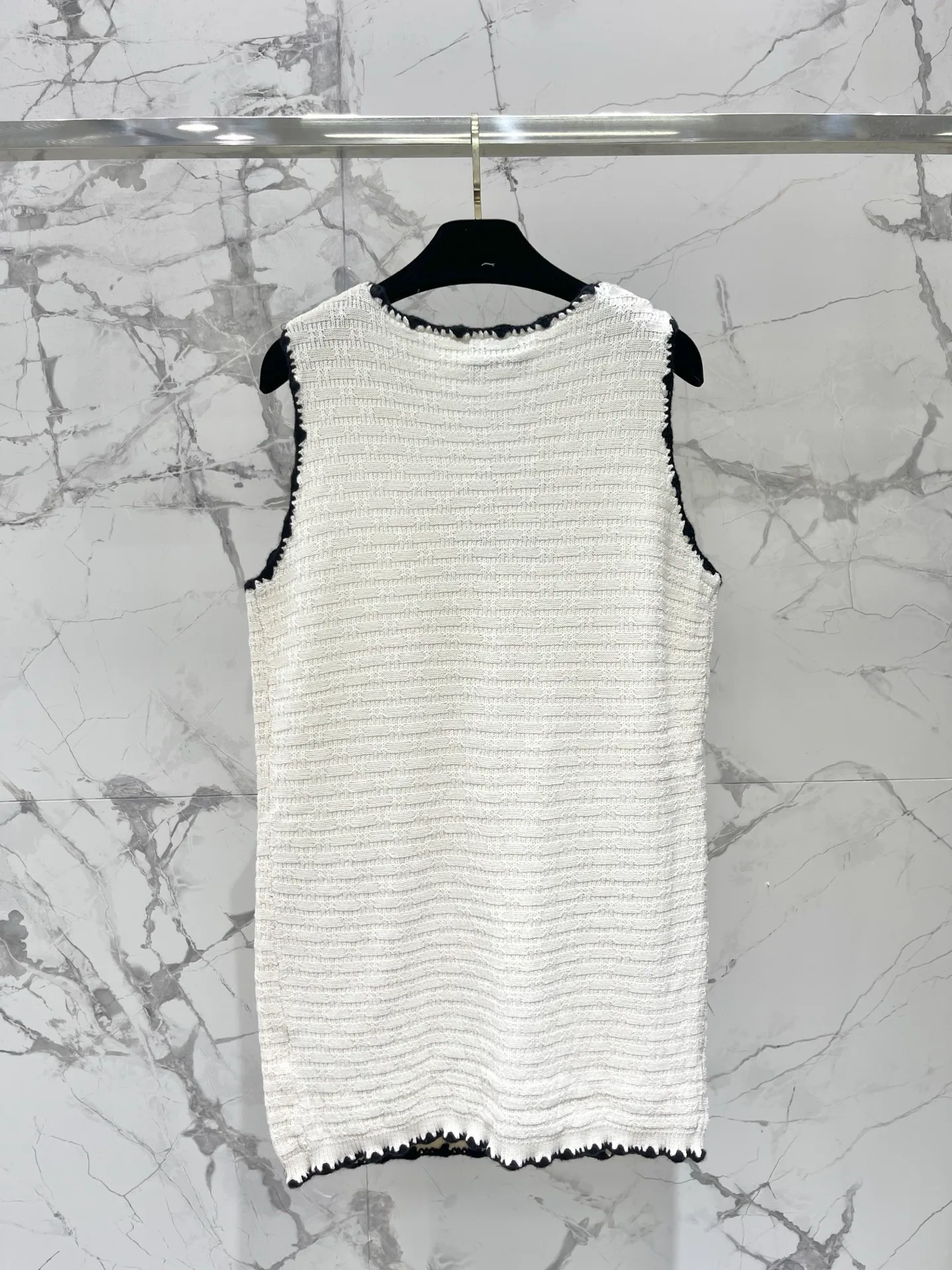 Платья Женские Chanel 11339809