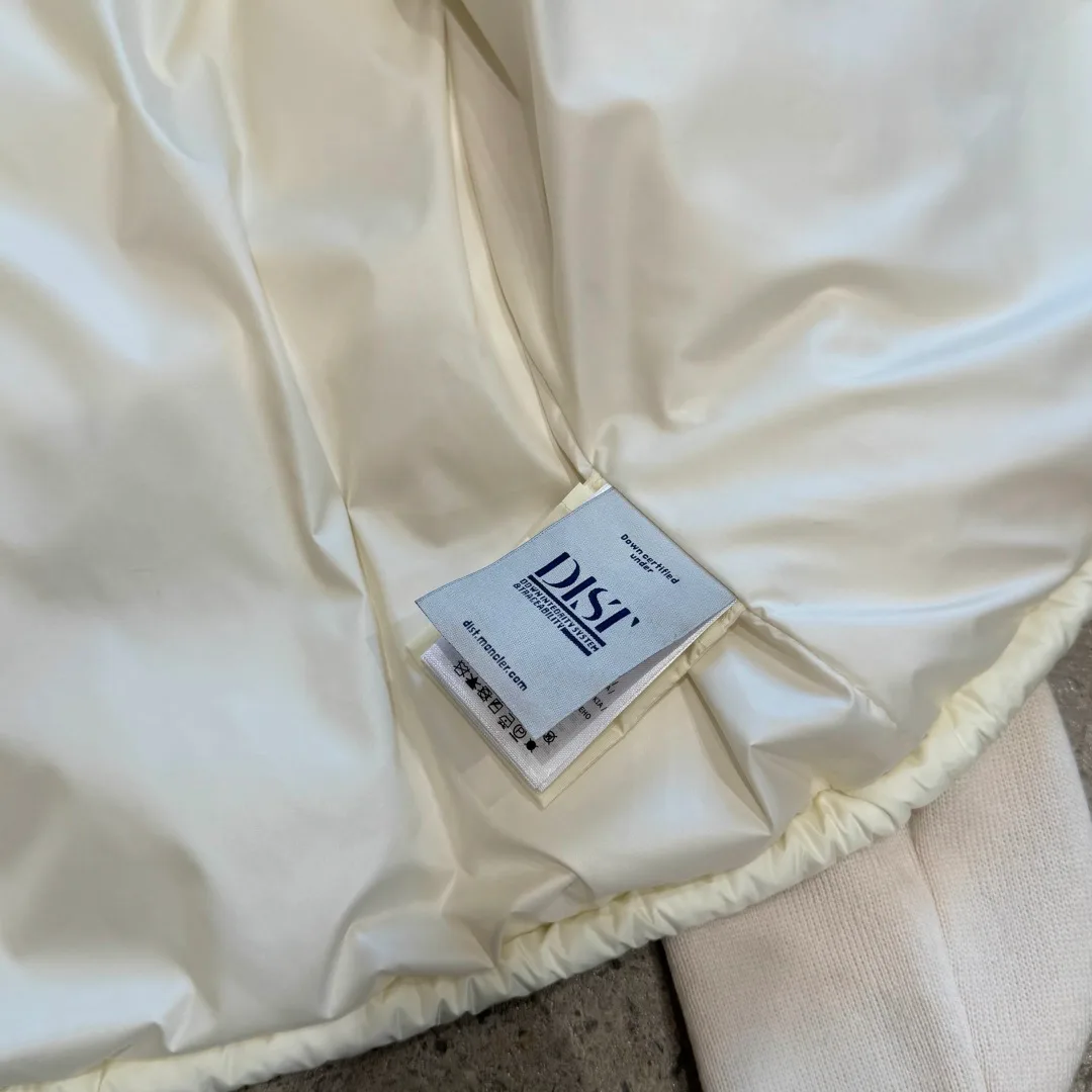 Куртки И Пуховики Женские Moncler 18722816